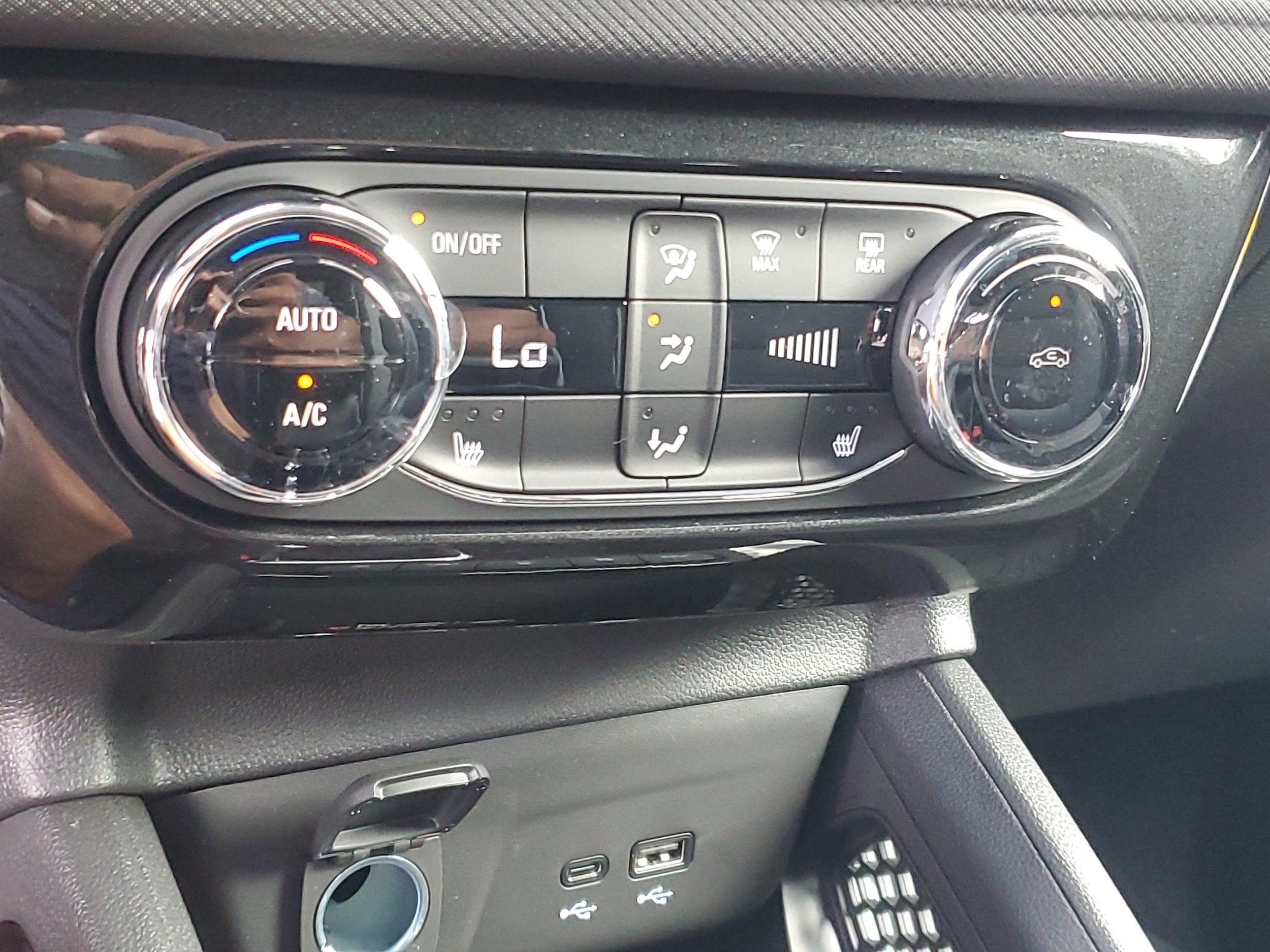 2026 Chevrolet Trailblazer LT - Photo 14