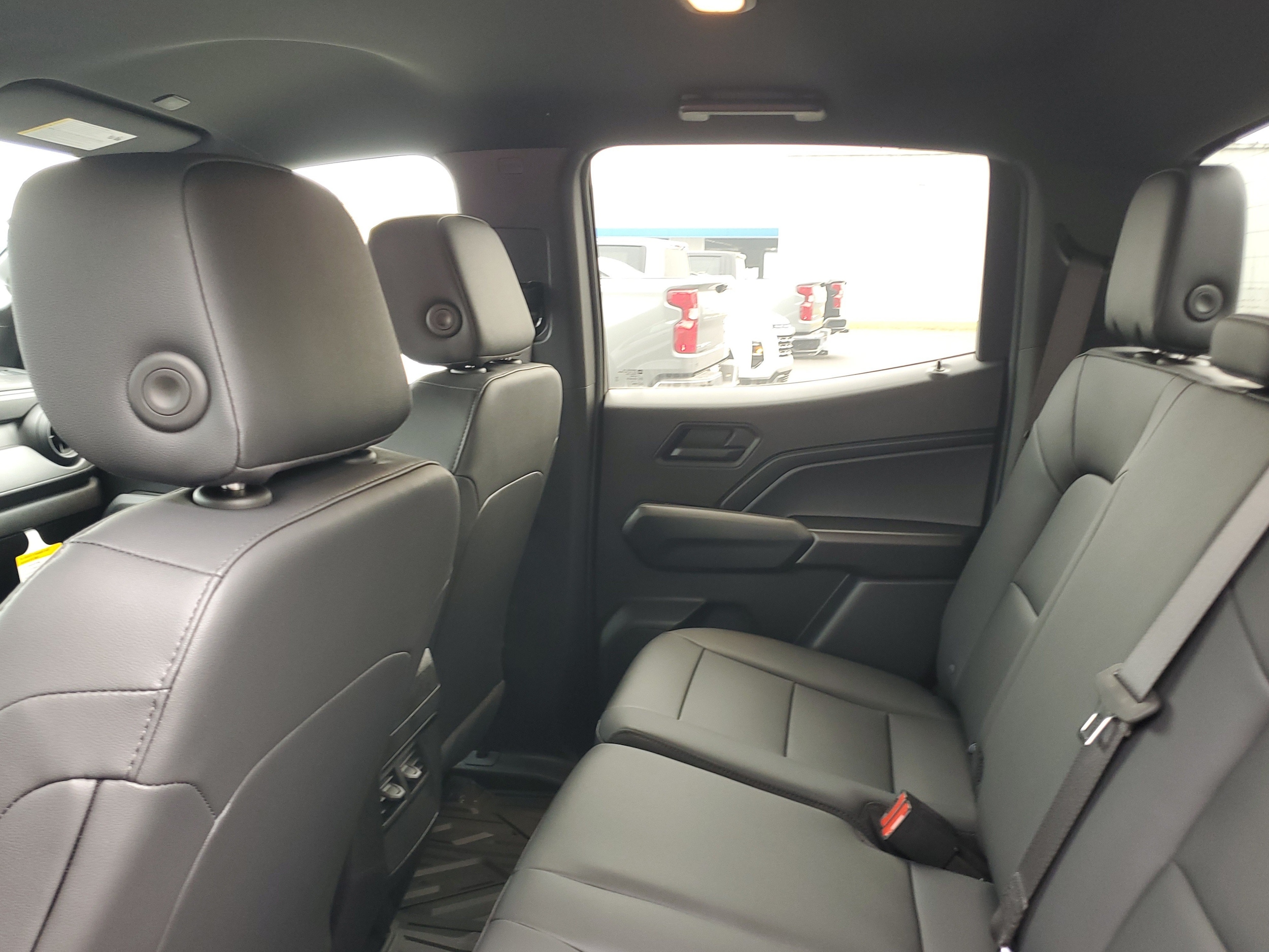 2026 Chevrolet Colorado Trail Boss - Photo 25