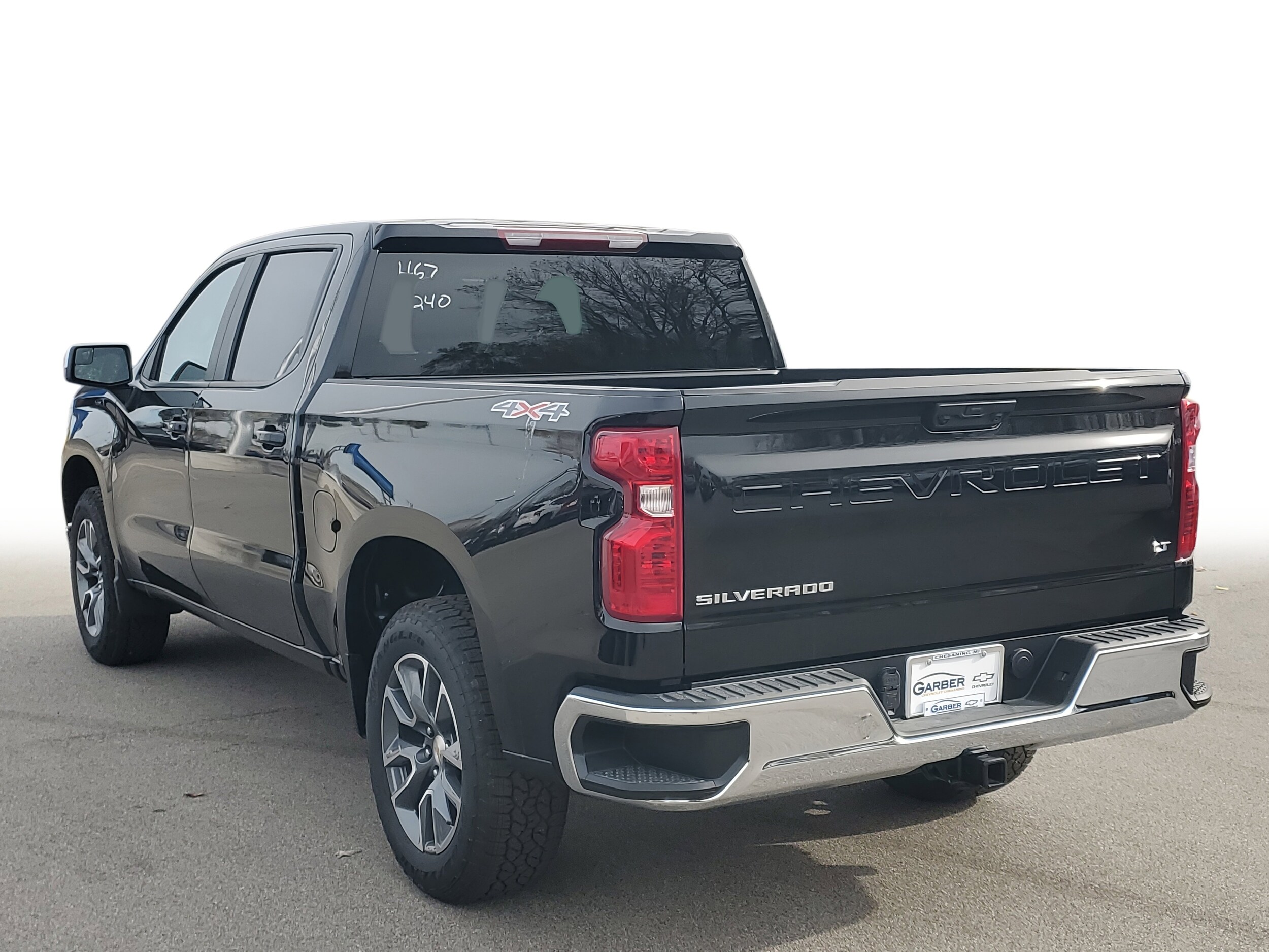 2026 Chevrolet Silverado 1500 LT photo 3