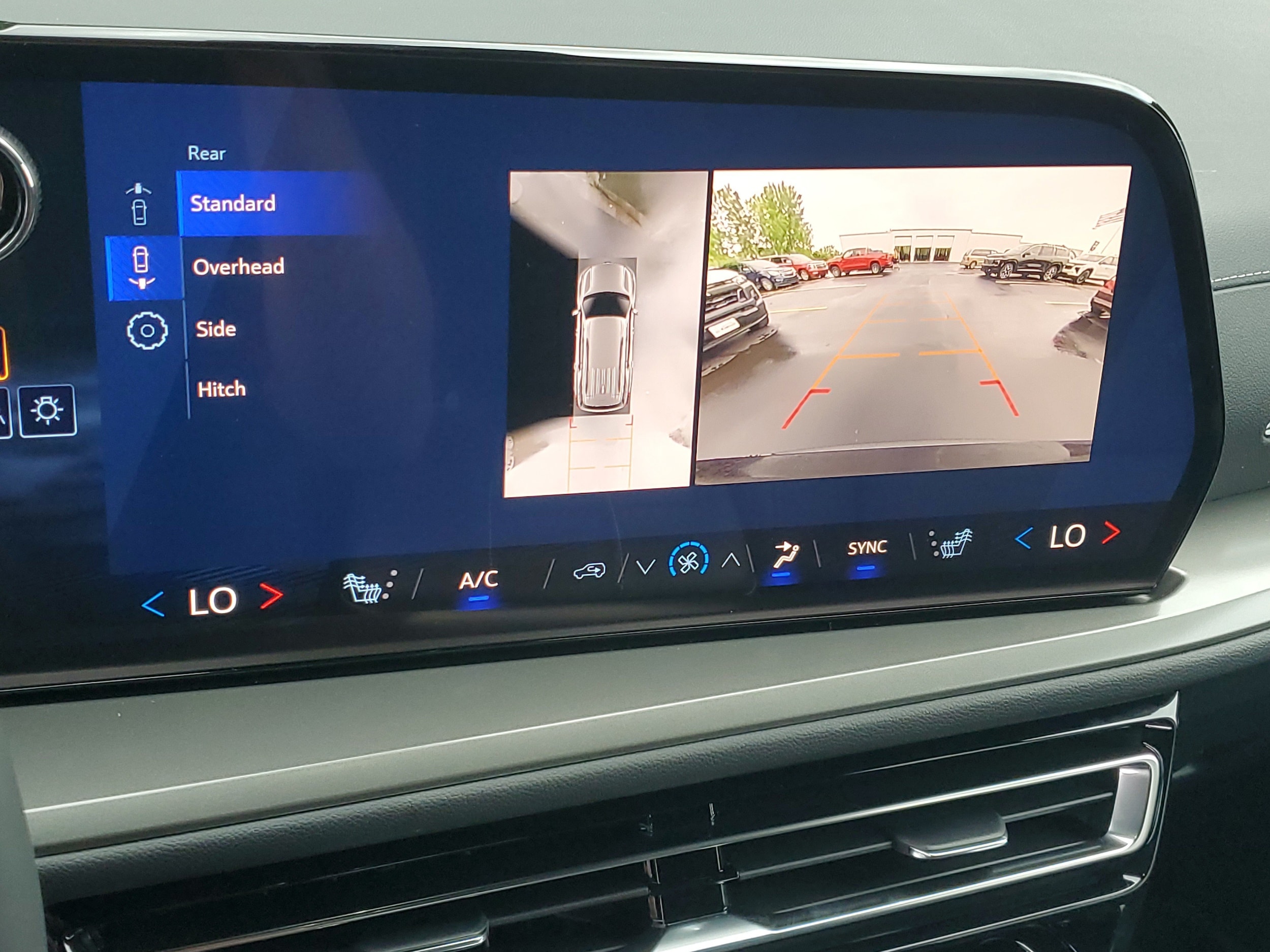 2026 Chevrolet Traverse LT - Photo 15