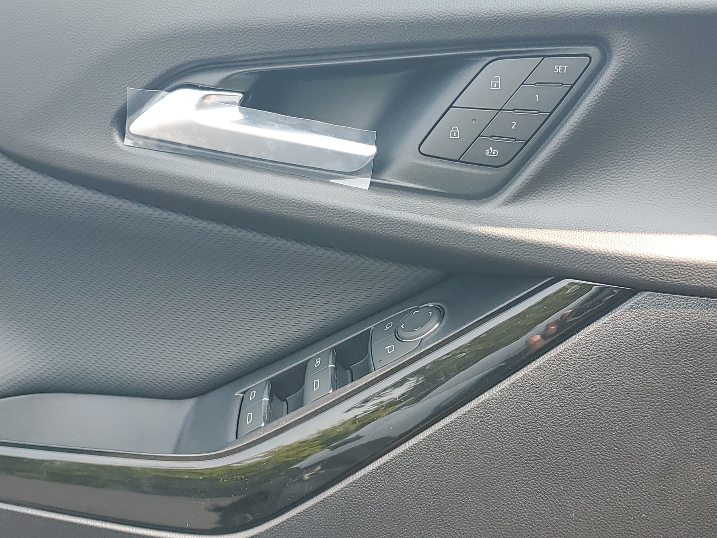 2027 Chevrolet Equinox RS - Photo 21