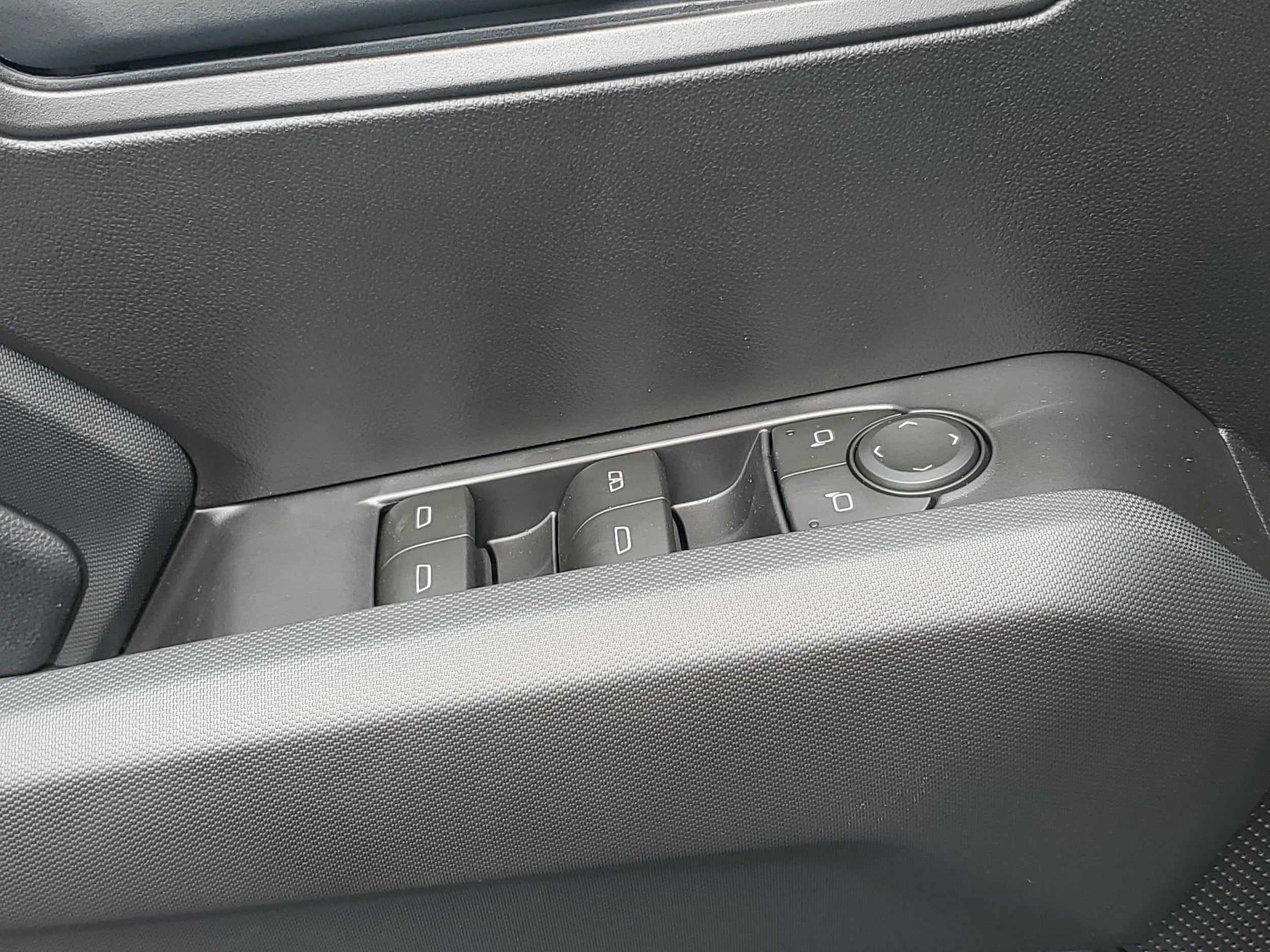 2026 Chevrolet Colorado Trail Boss - Photo 20