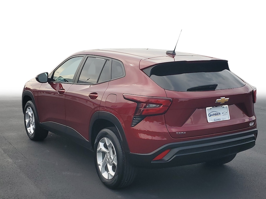 Used 2024 Chevrolet Trax LS SUV