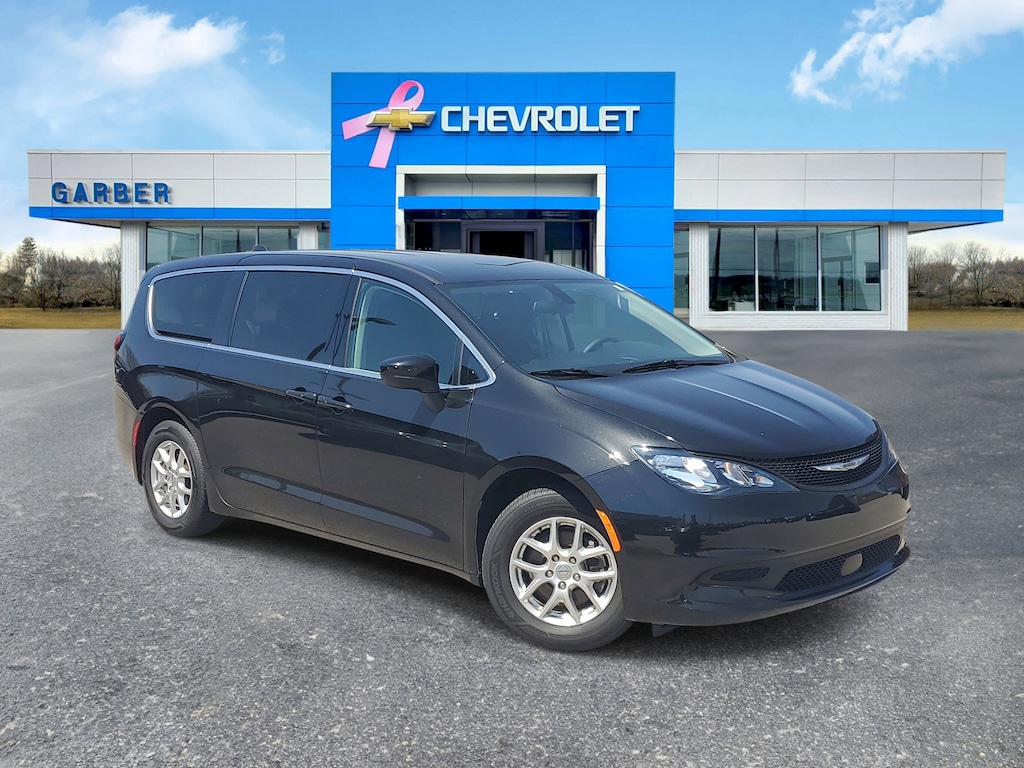 Used 2022 Chrysler Voyager LX Van Passenger Van