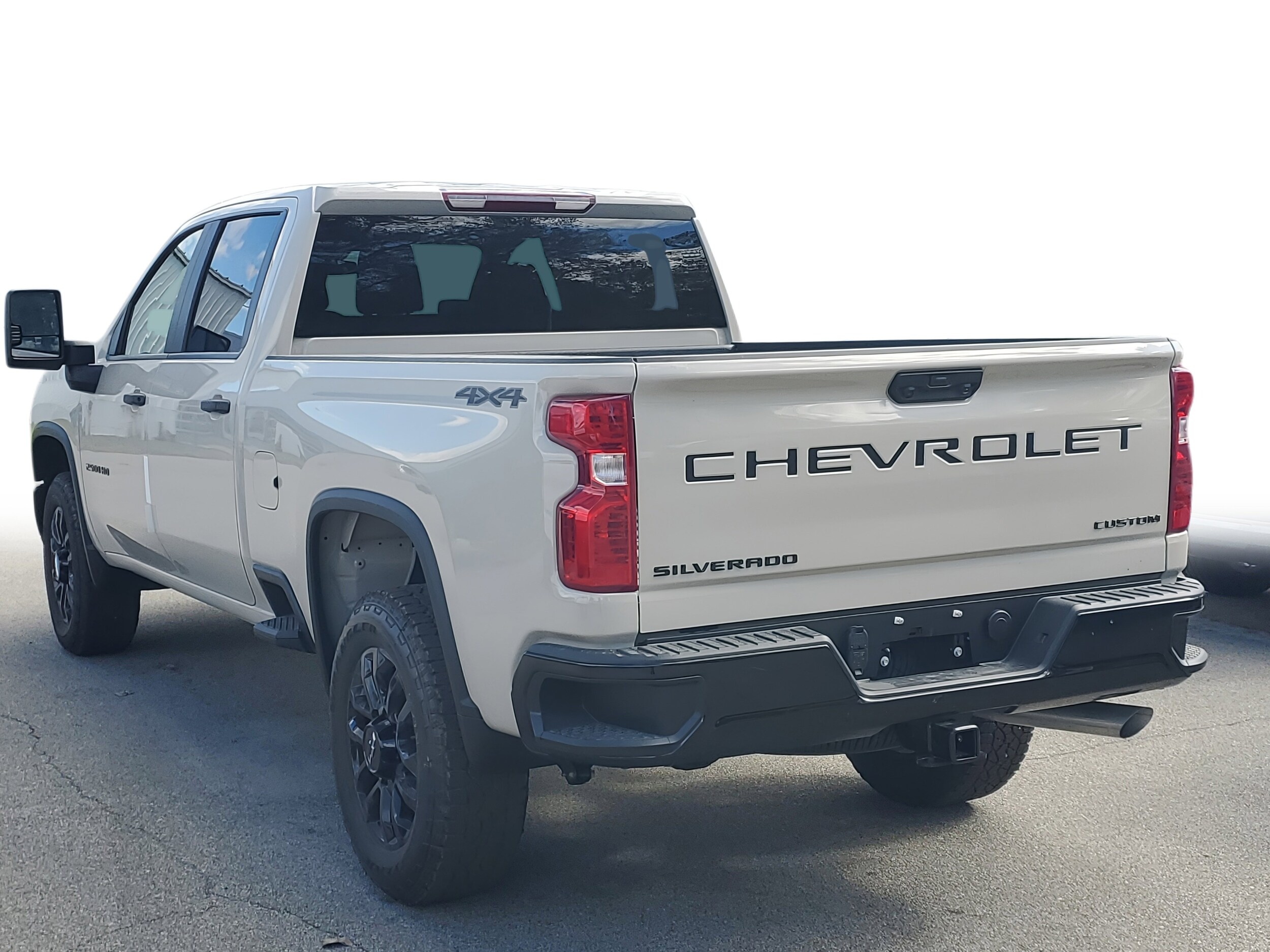2026 Chevrolet Silverado 2500HD Custom photo 3
