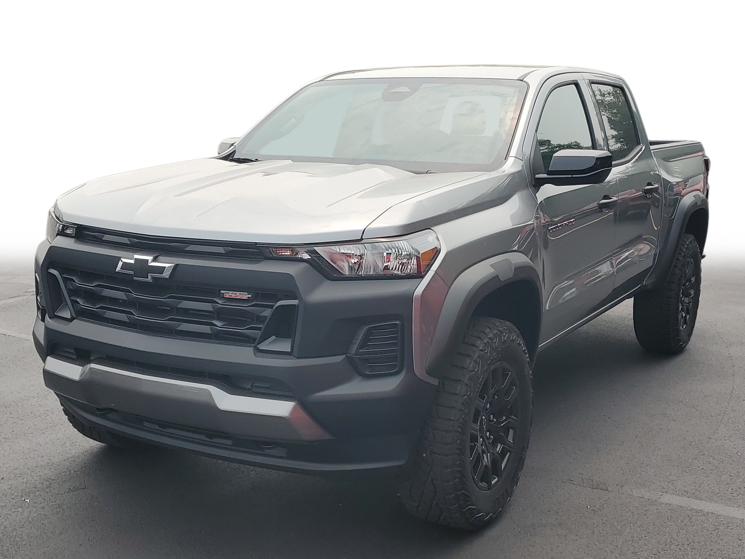 2026 Chevrolet Colorado Trail Boss - Photo 2