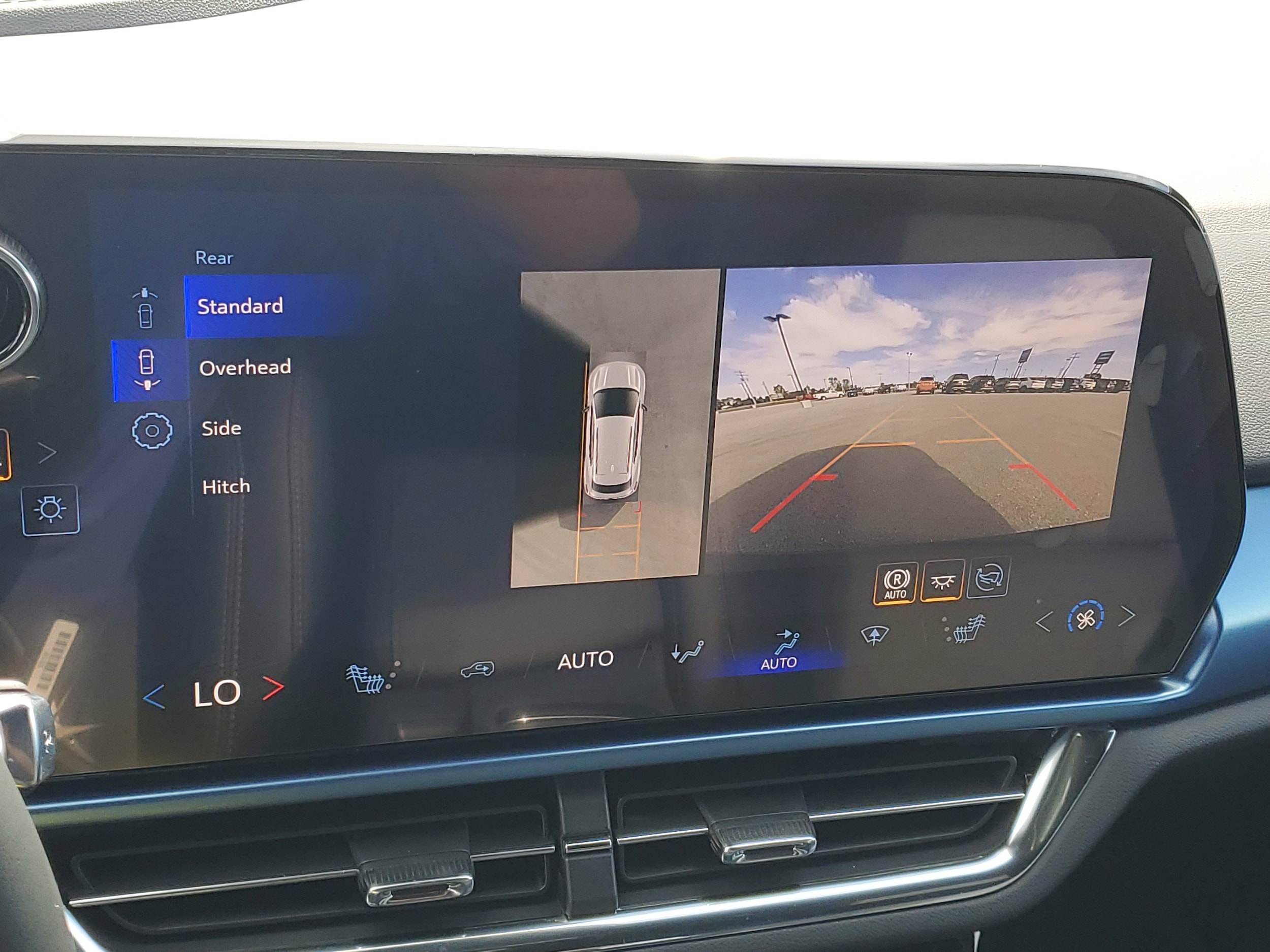 2026 Chevrolet Equinox EV 2LT - Photo 14
