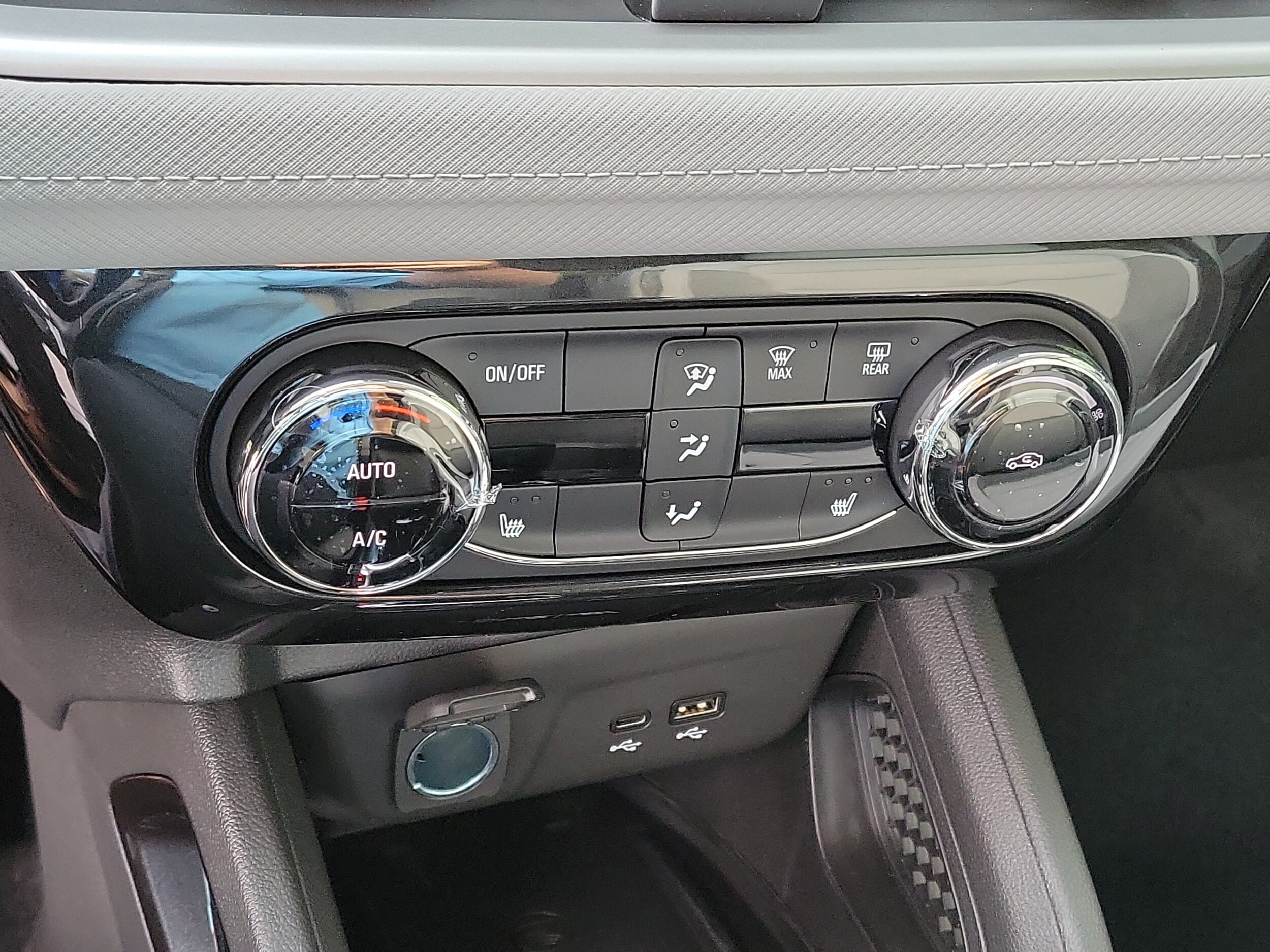 2026 Chevrolet Trailblazer LT - Photo 17