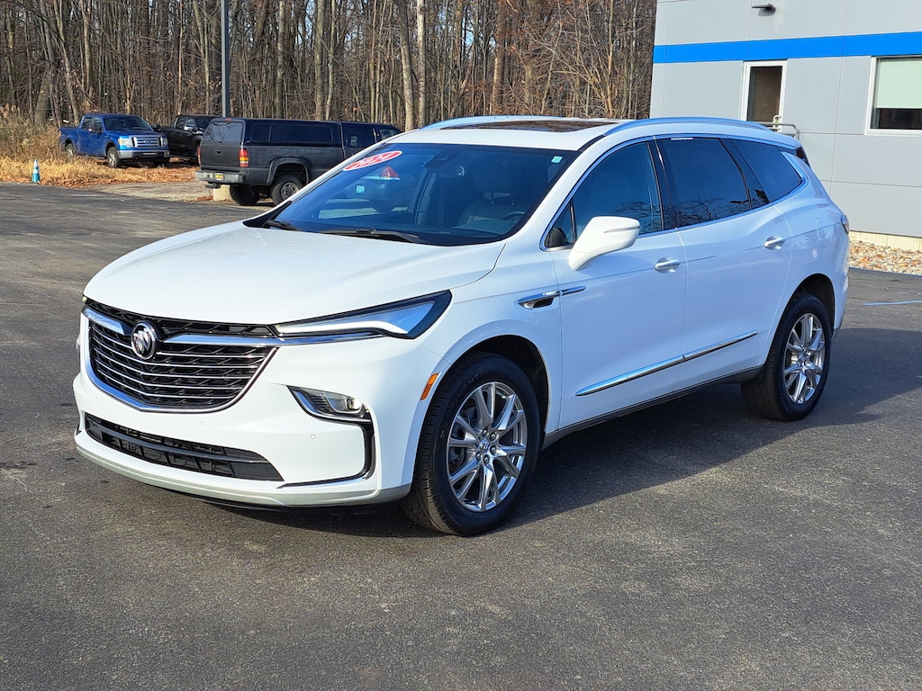 Certified 2024 Buick Enclave Essence SUV