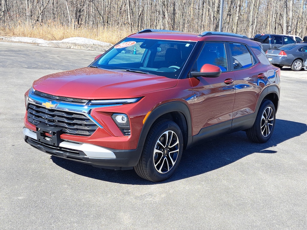 Used 2025 Chevrolet Trailblazer LT SUV
