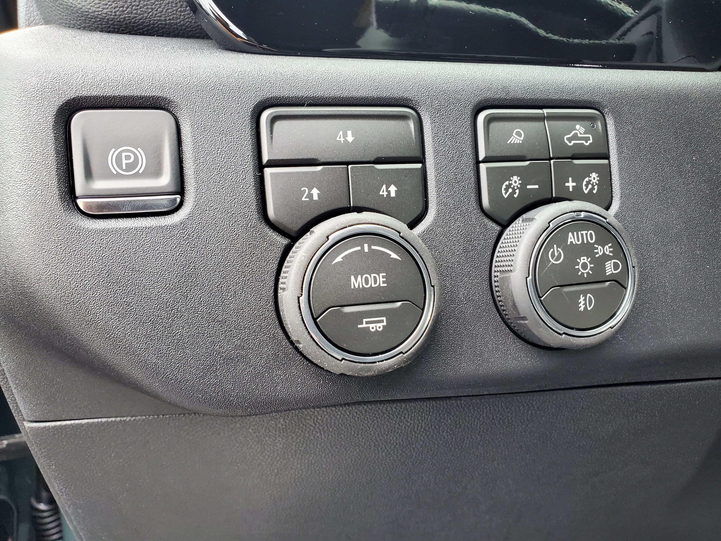 2026 Chevrolet Silverado 3500 HD LT - Photo 8