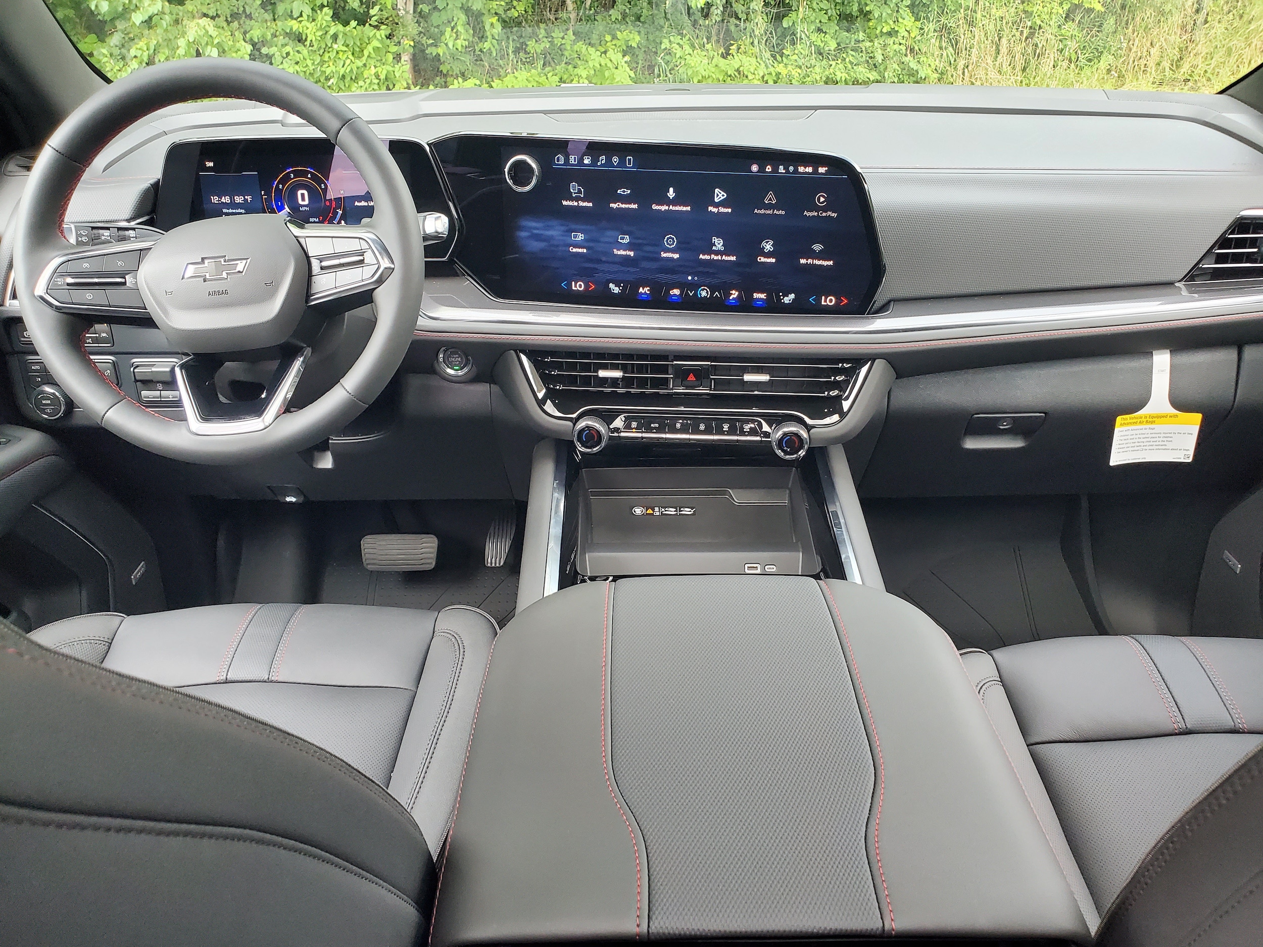 2026 Chevrolet Suburban RST - Photo 24