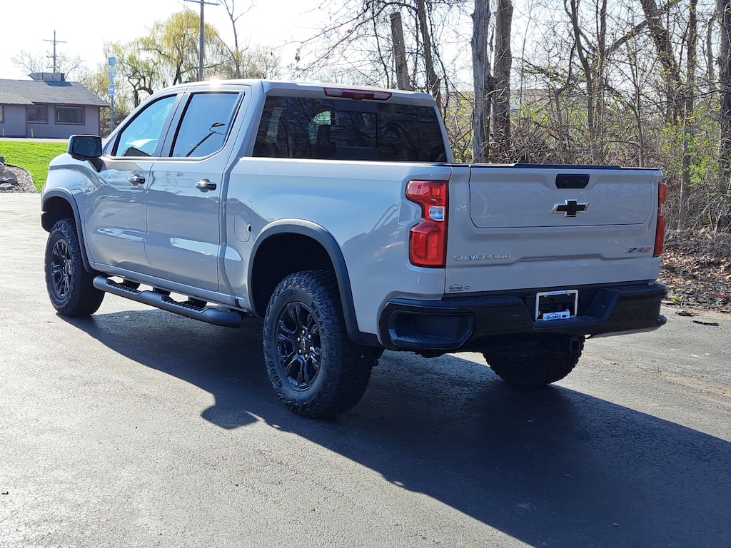 New 2026 Chevrolet Silverado 1500 ZR2 Truck