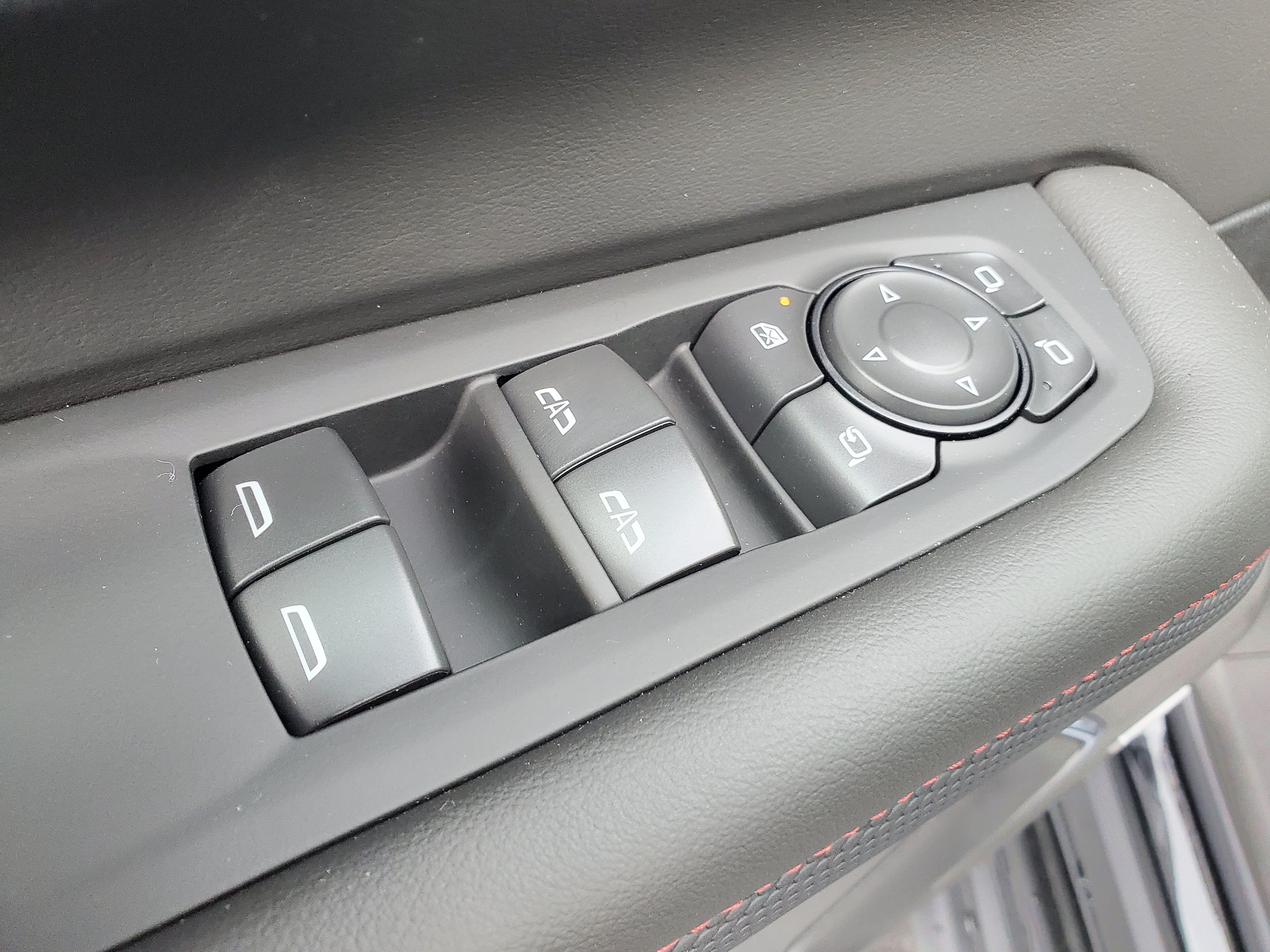 2026 Chevrolet Suburban RST - Photo 23