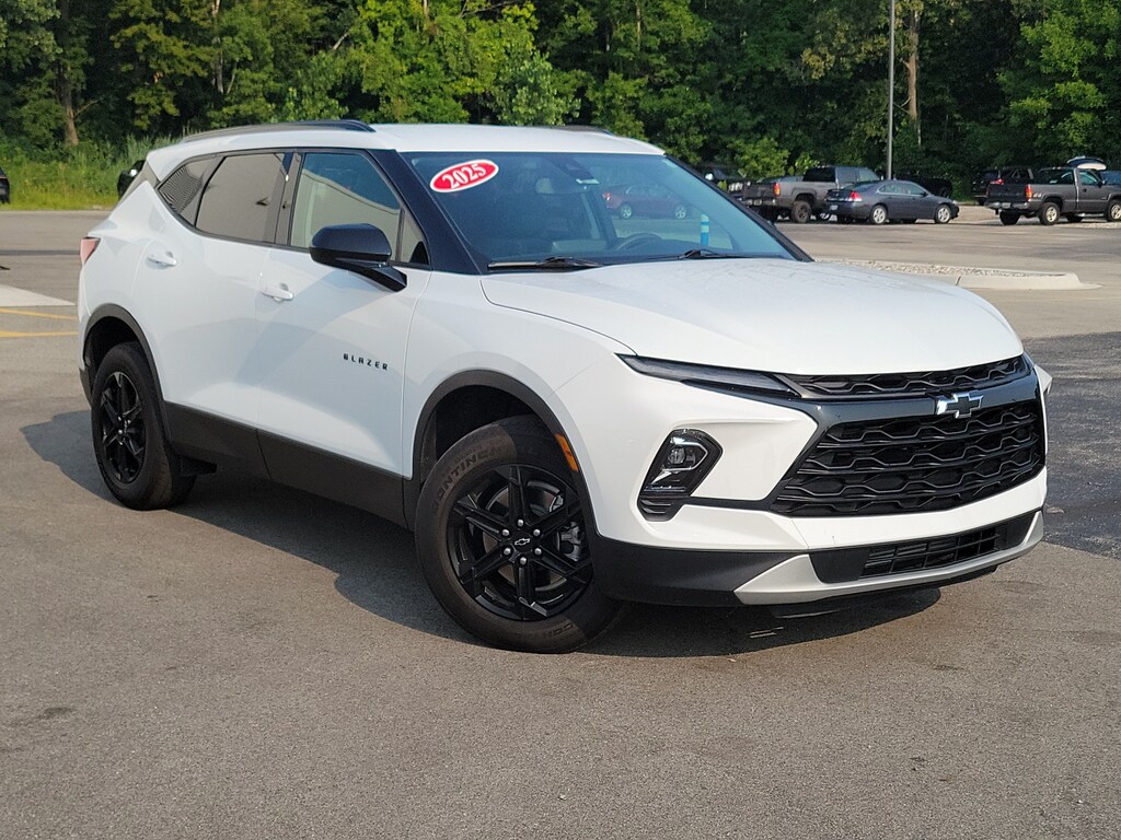 Used 2025 Chevrolet Blazer 2LT SUV