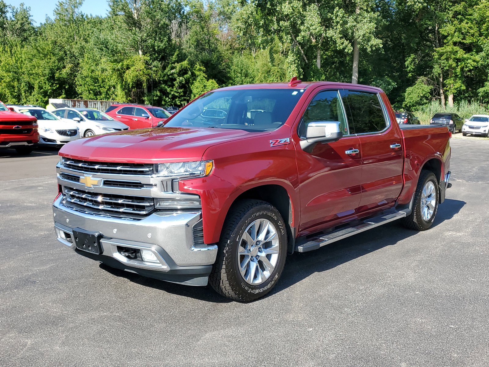 Used 2019 Chevrolet Silverado 1500 LTZ with VIN 1GCUYGED5KZ351967 for sale in Linwood, MI