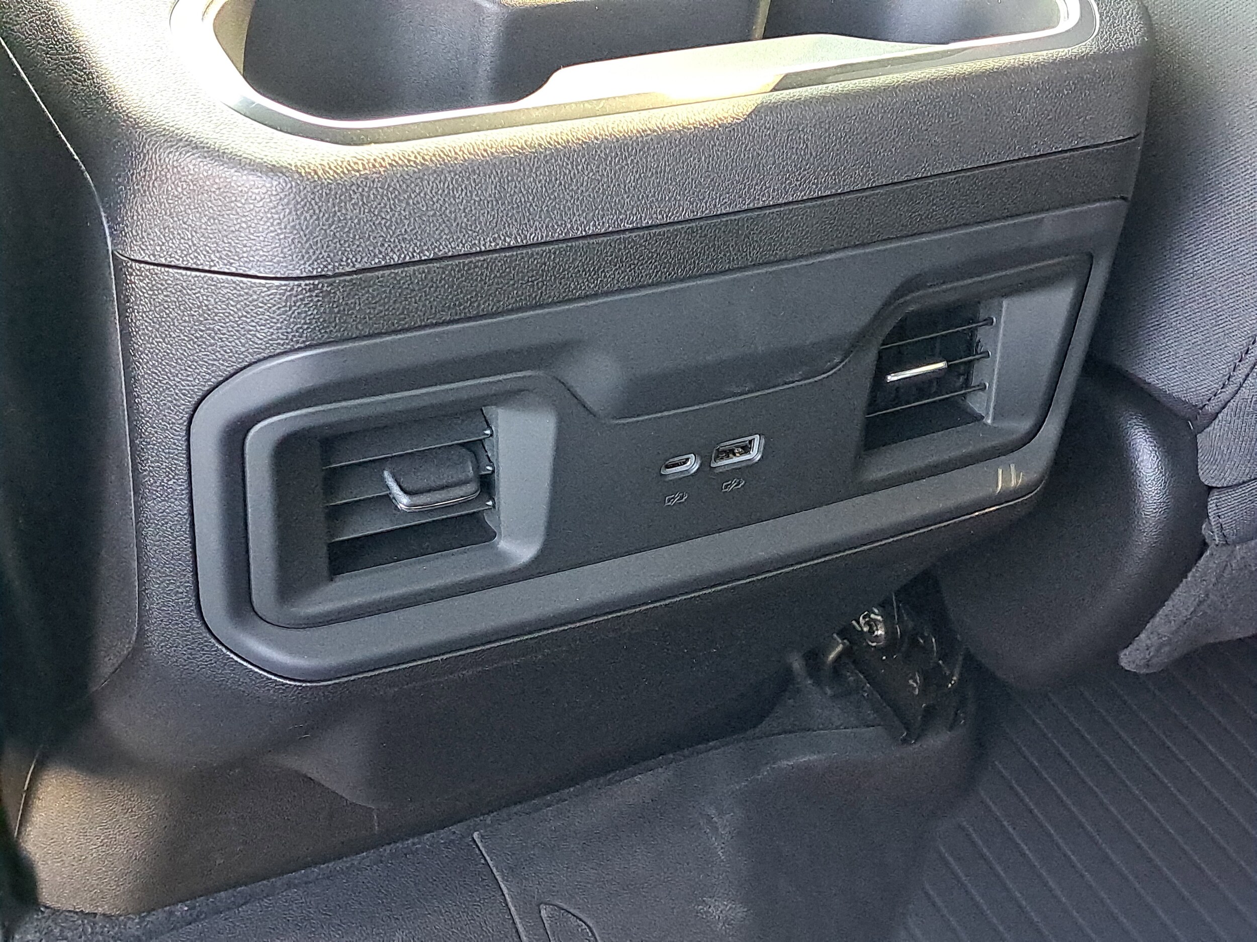 2026 Chevrolet Silverado 1500 RST - Photo 24