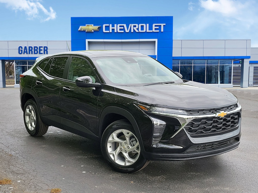 New 2026 Chevrolet Trax LS SUV