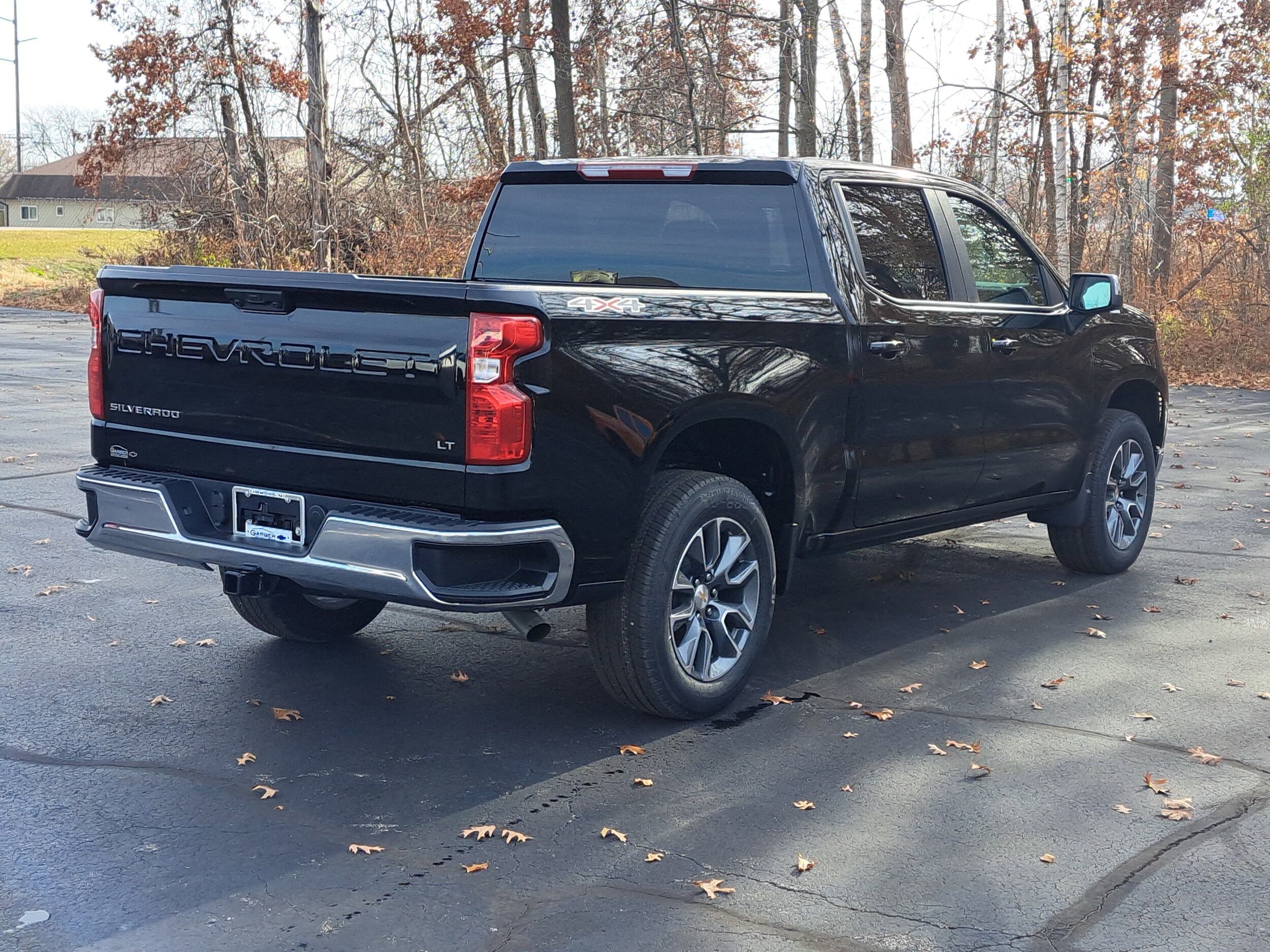 2026 Chevrolet Silverado 1500 LT photo 4