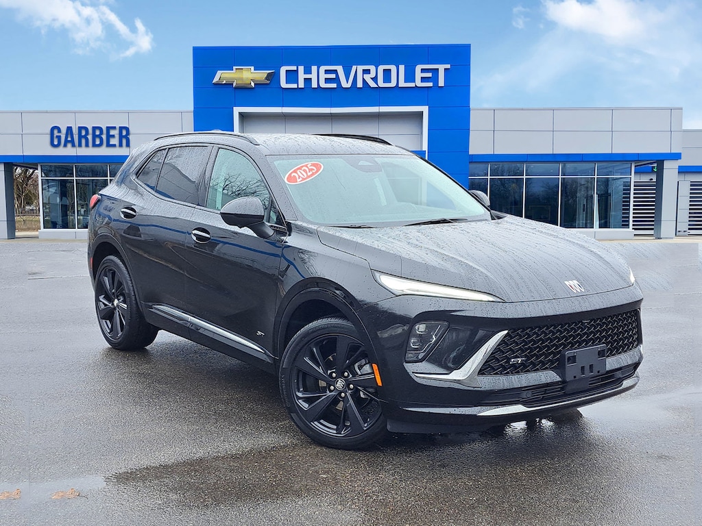 Used 2025 Buick Envision Sport Touring SUV