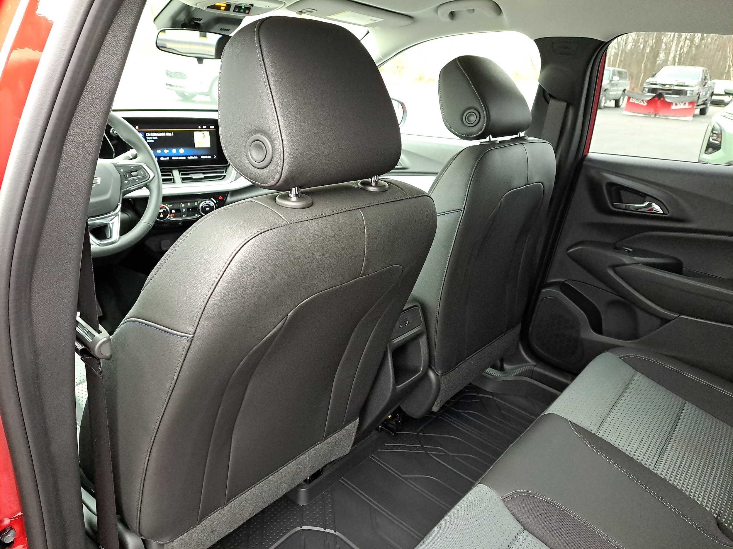 2026 Chevrolet Trax LT - Photo 20