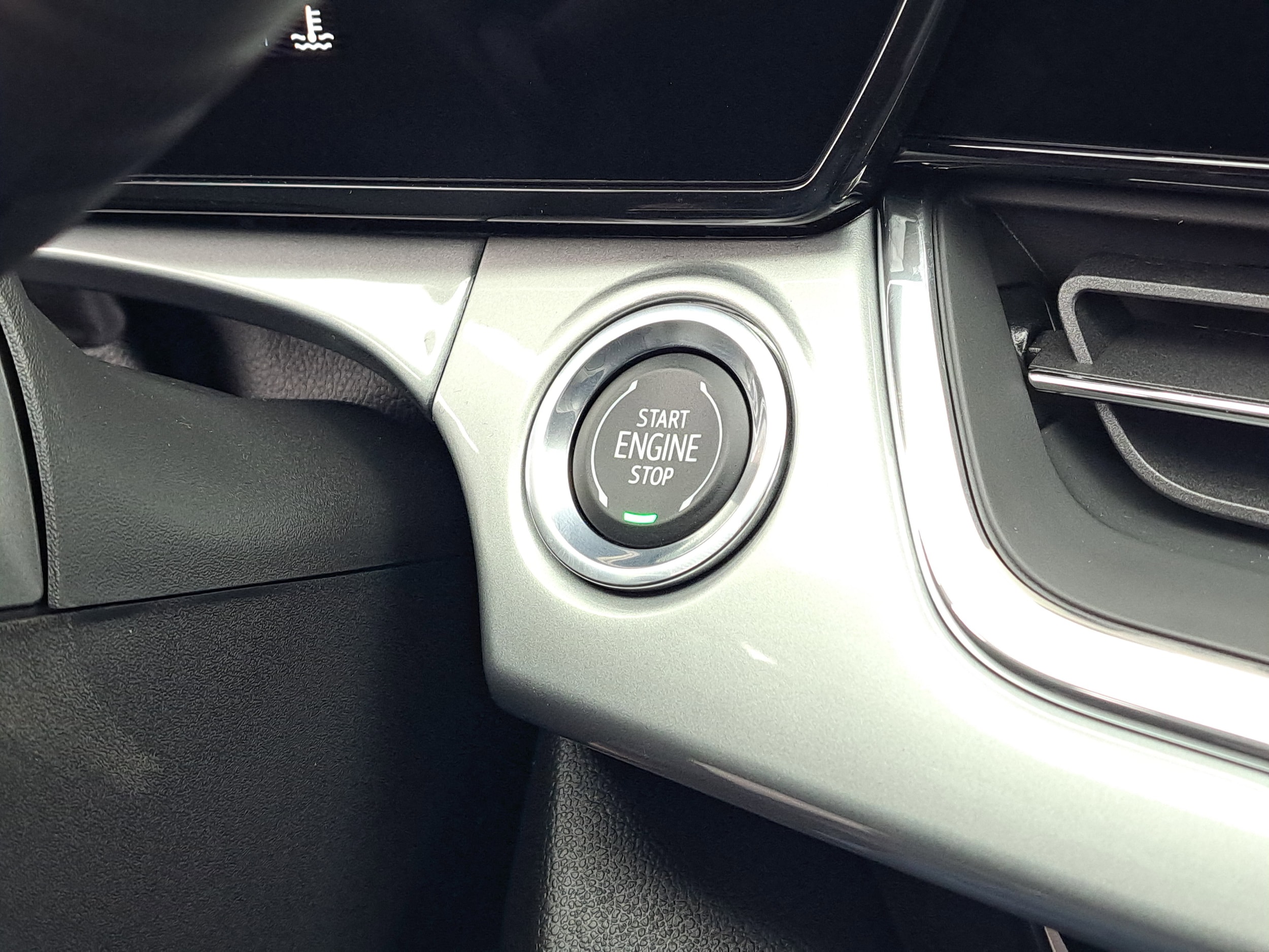 2026 Chevrolet Trax LT - Photo 12