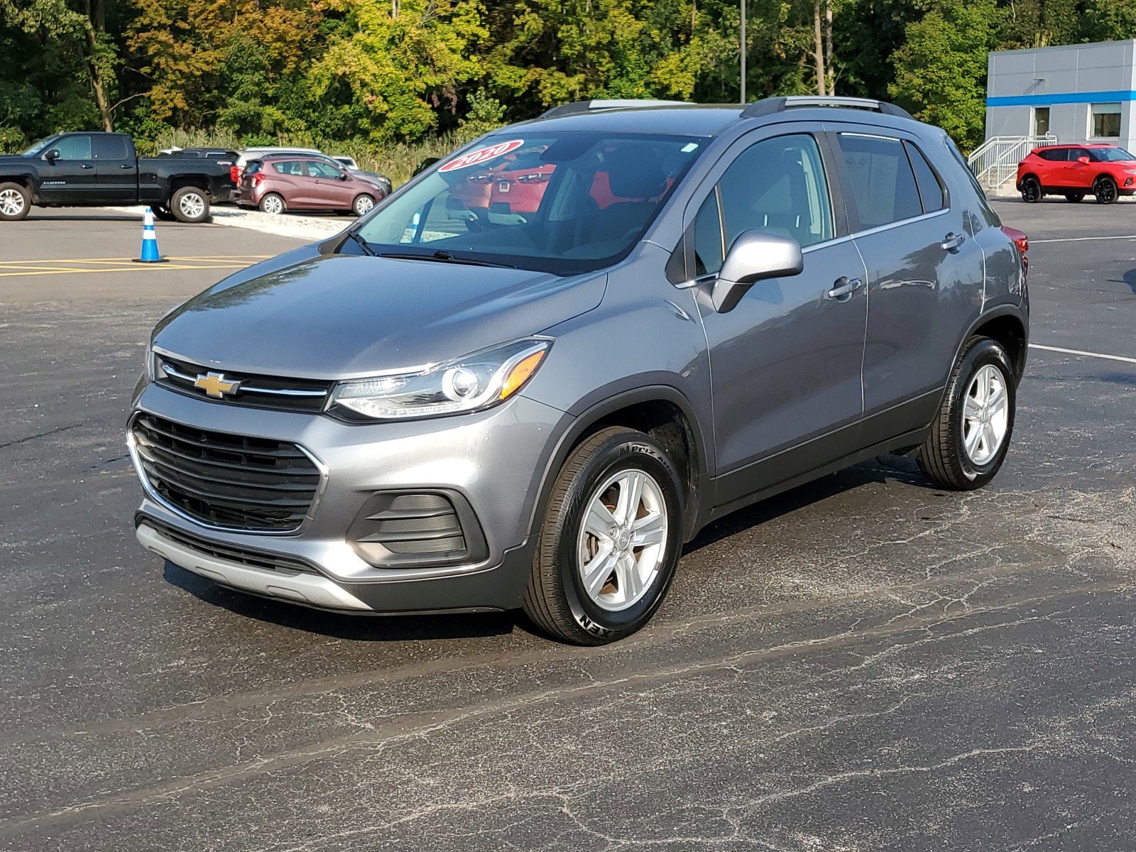 Used 2020 Chevrolet Trax LT with VIN 3GNCJPSB8LL249226 for sale in Linwood, MI