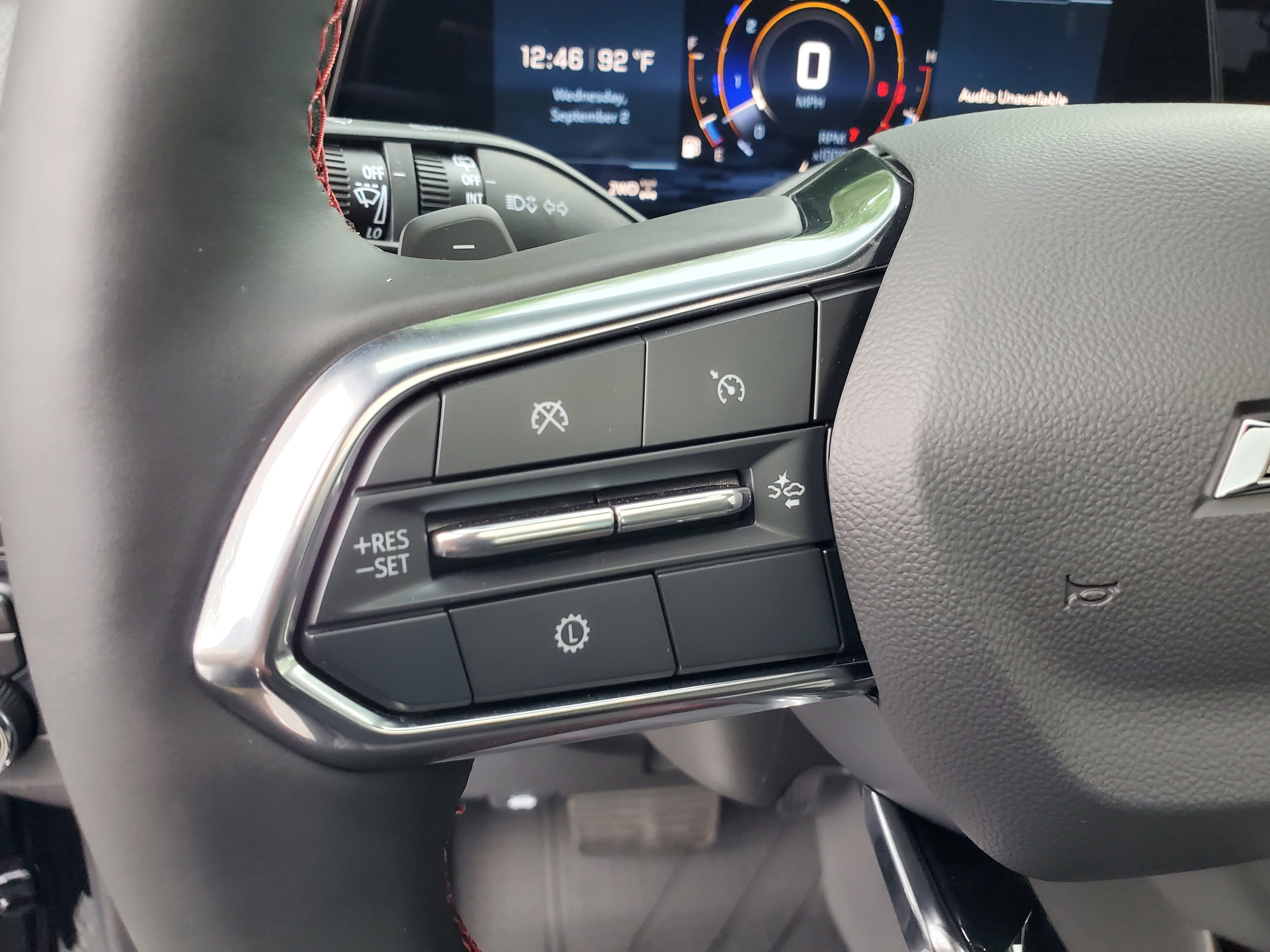 2026 Chevrolet Suburban RST - Photo 11