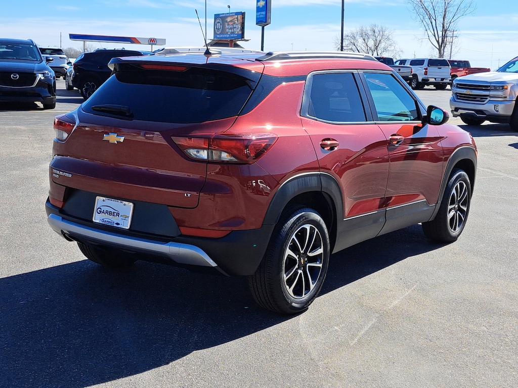 Used 2025 Chevrolet Trailblazer LT SUV