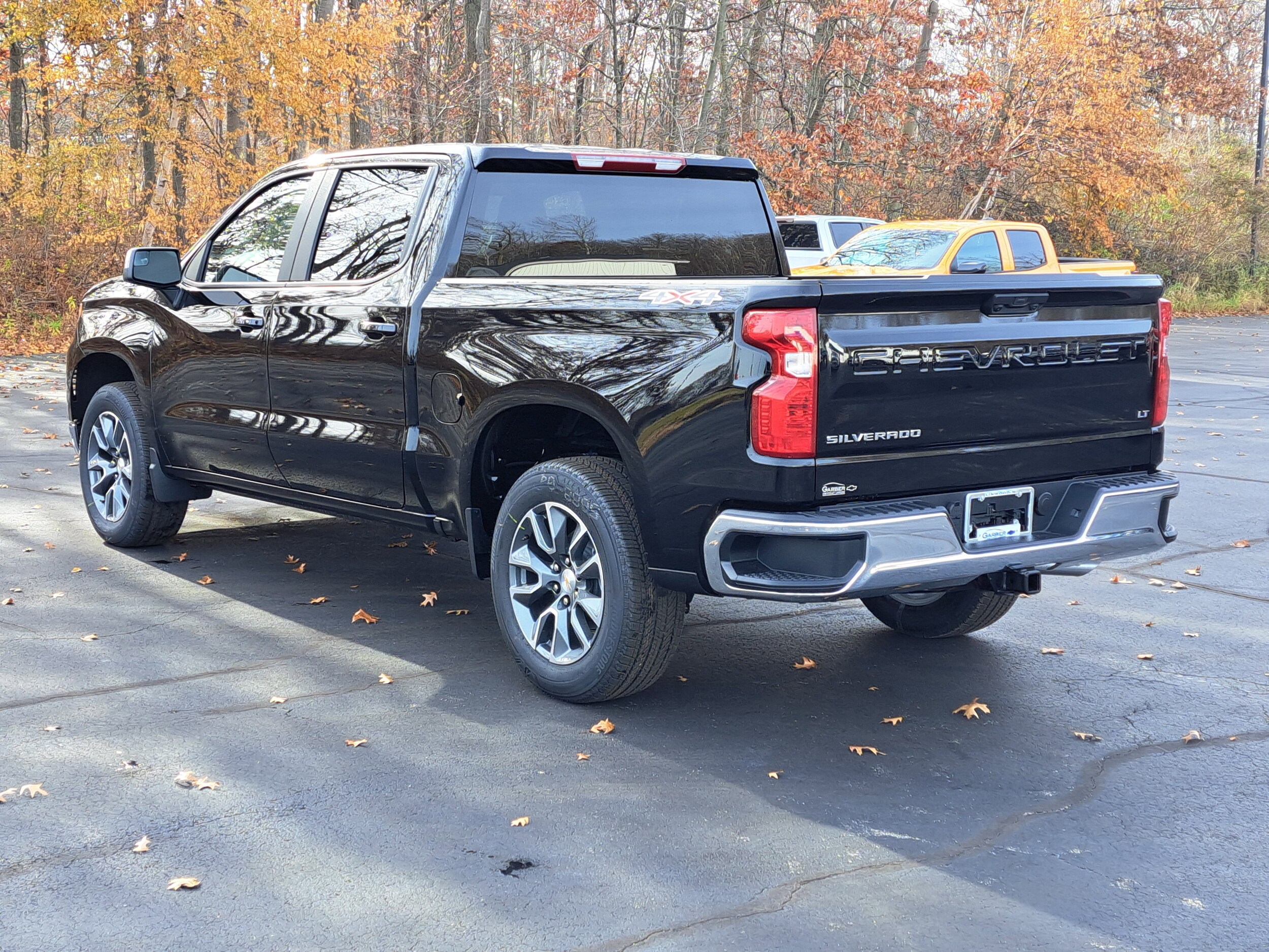 2026 Chevrolet Silverado 1500 LT photo 3