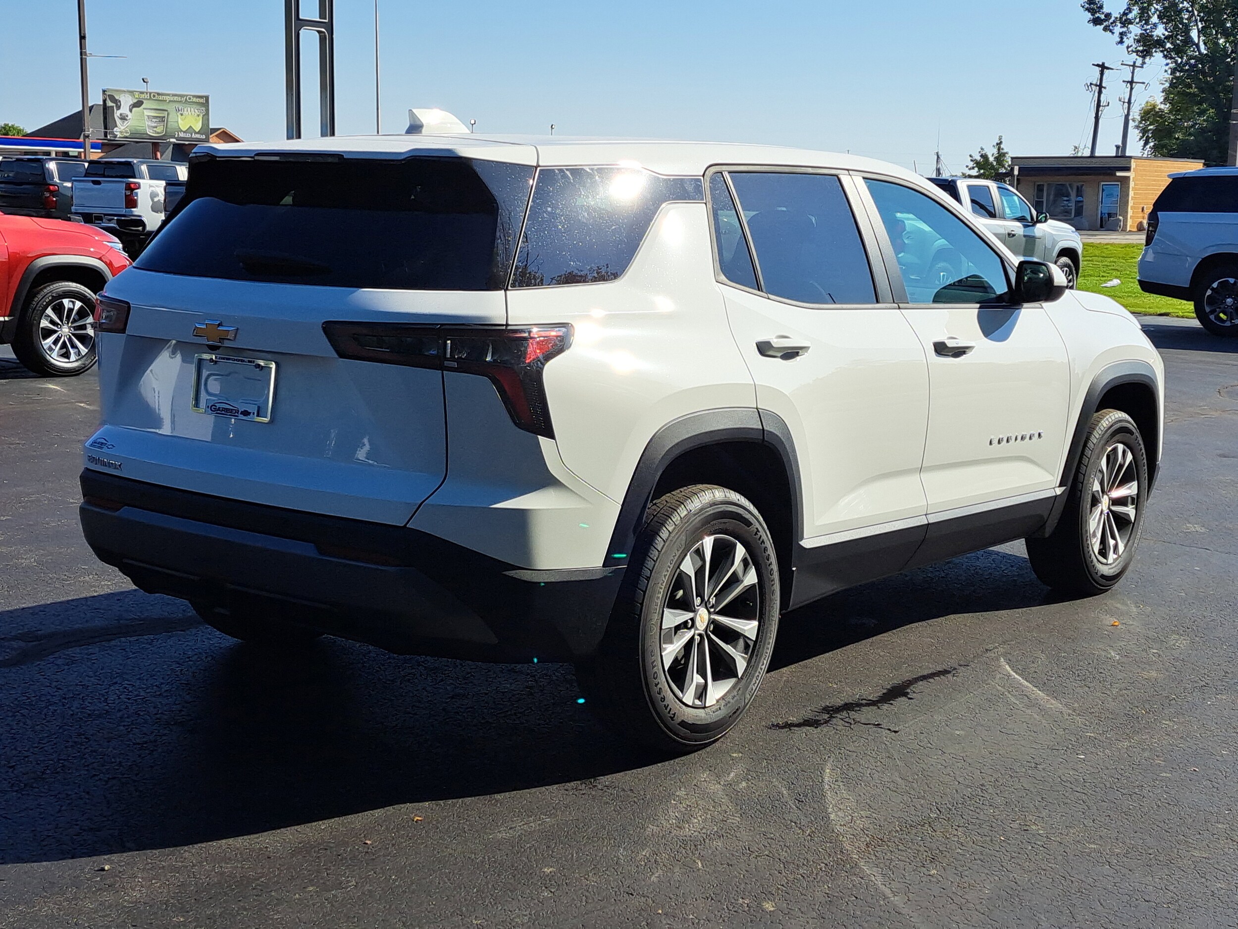 2026 Chevrolet Equinox LT photo 4