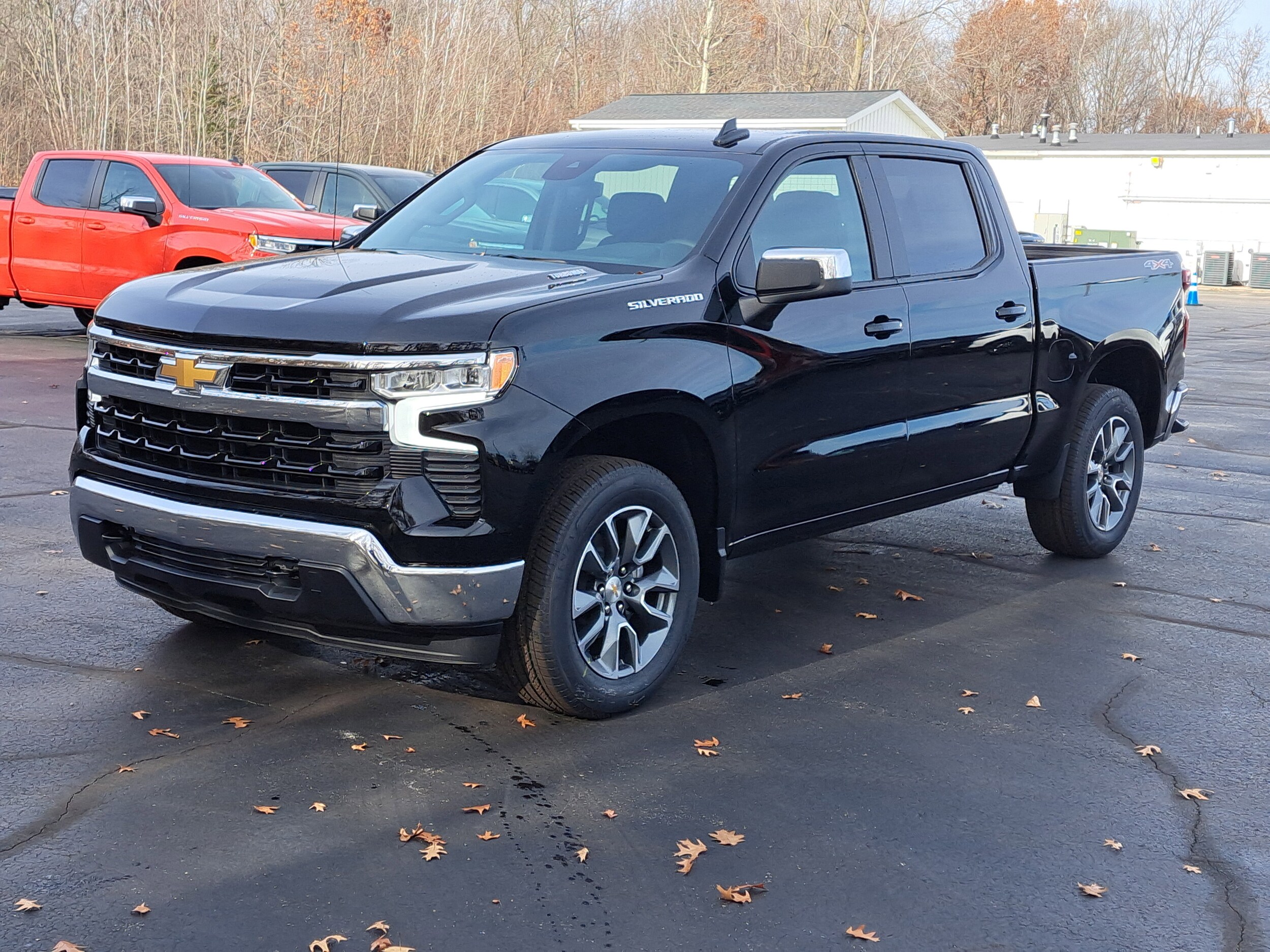 2026 Chevrolet Silverado 1500 LT photo 2
