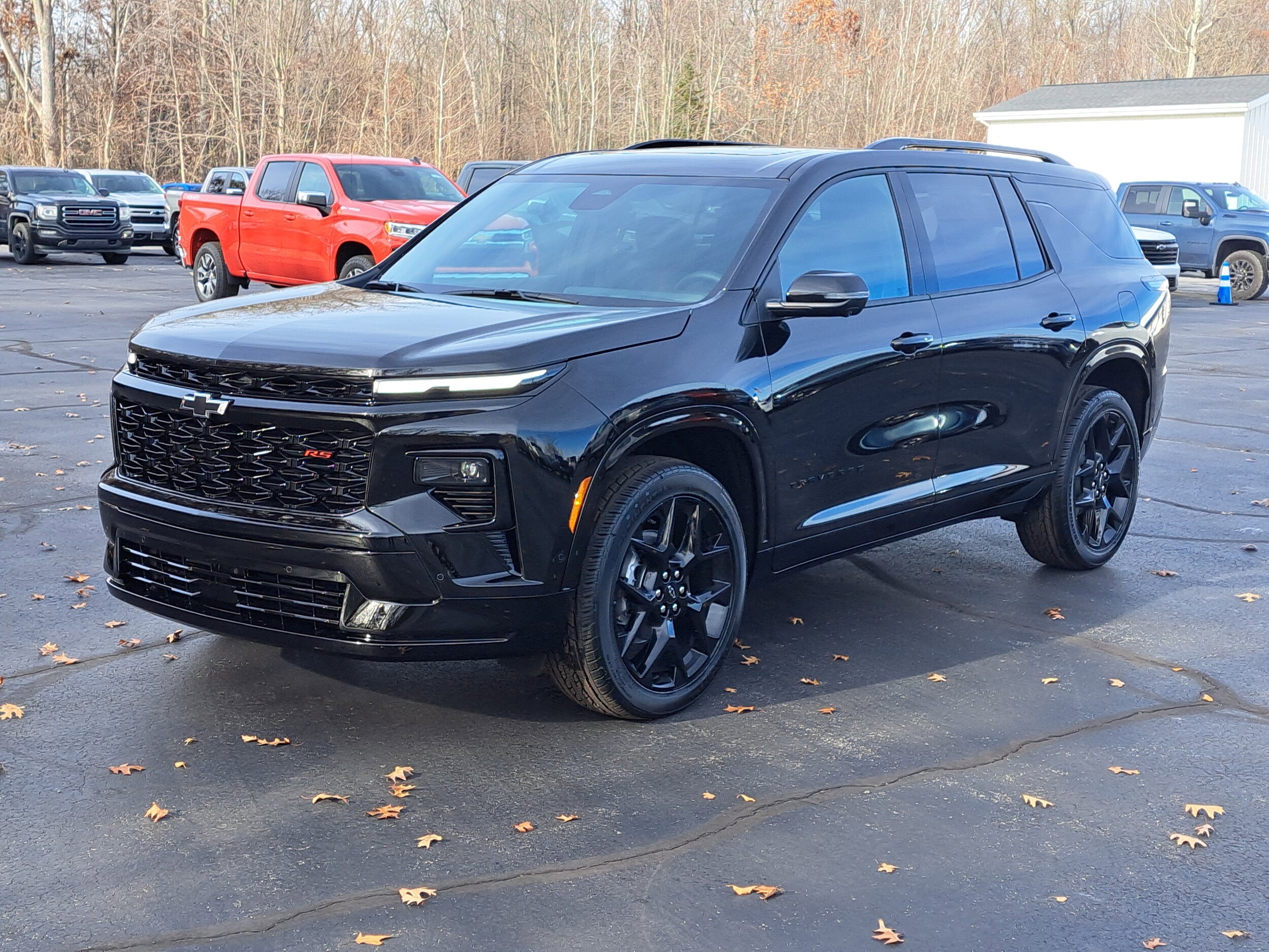 2026 Chevrolet Traverse RS photo 2