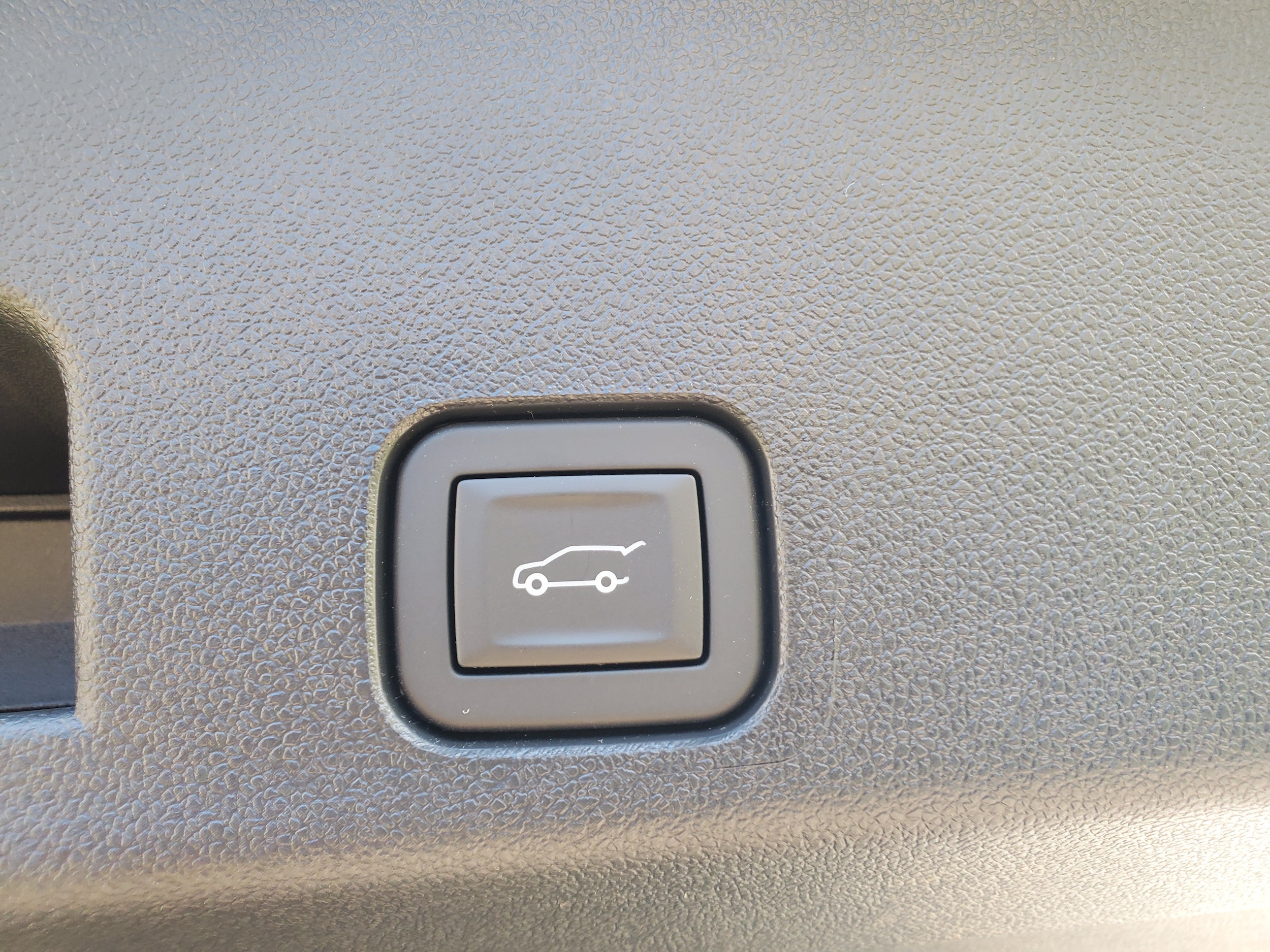 2027 Chevrolet Traverse LT - Photo 30