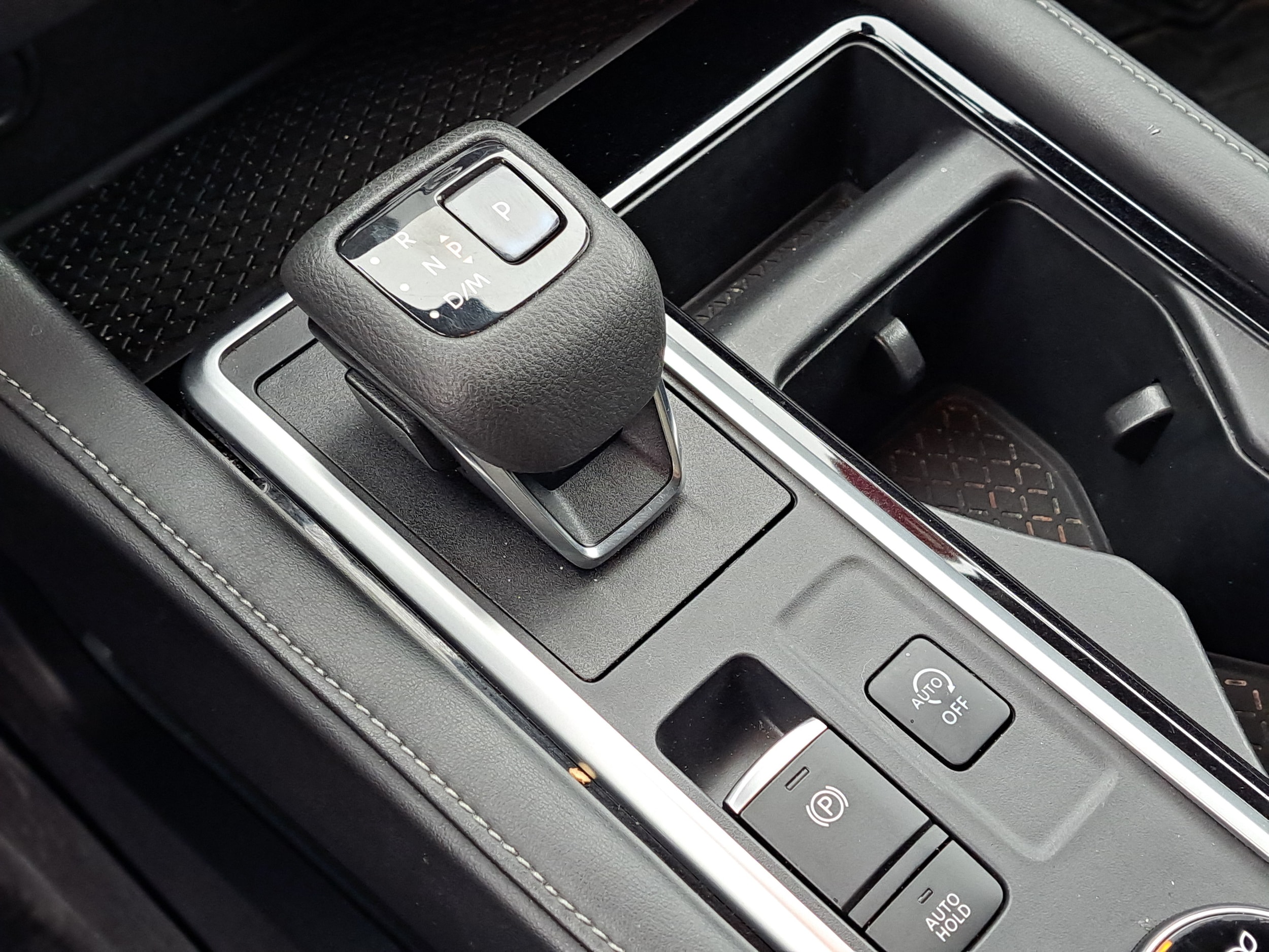 2022 Nissan Pathfinder SL - Photo 20