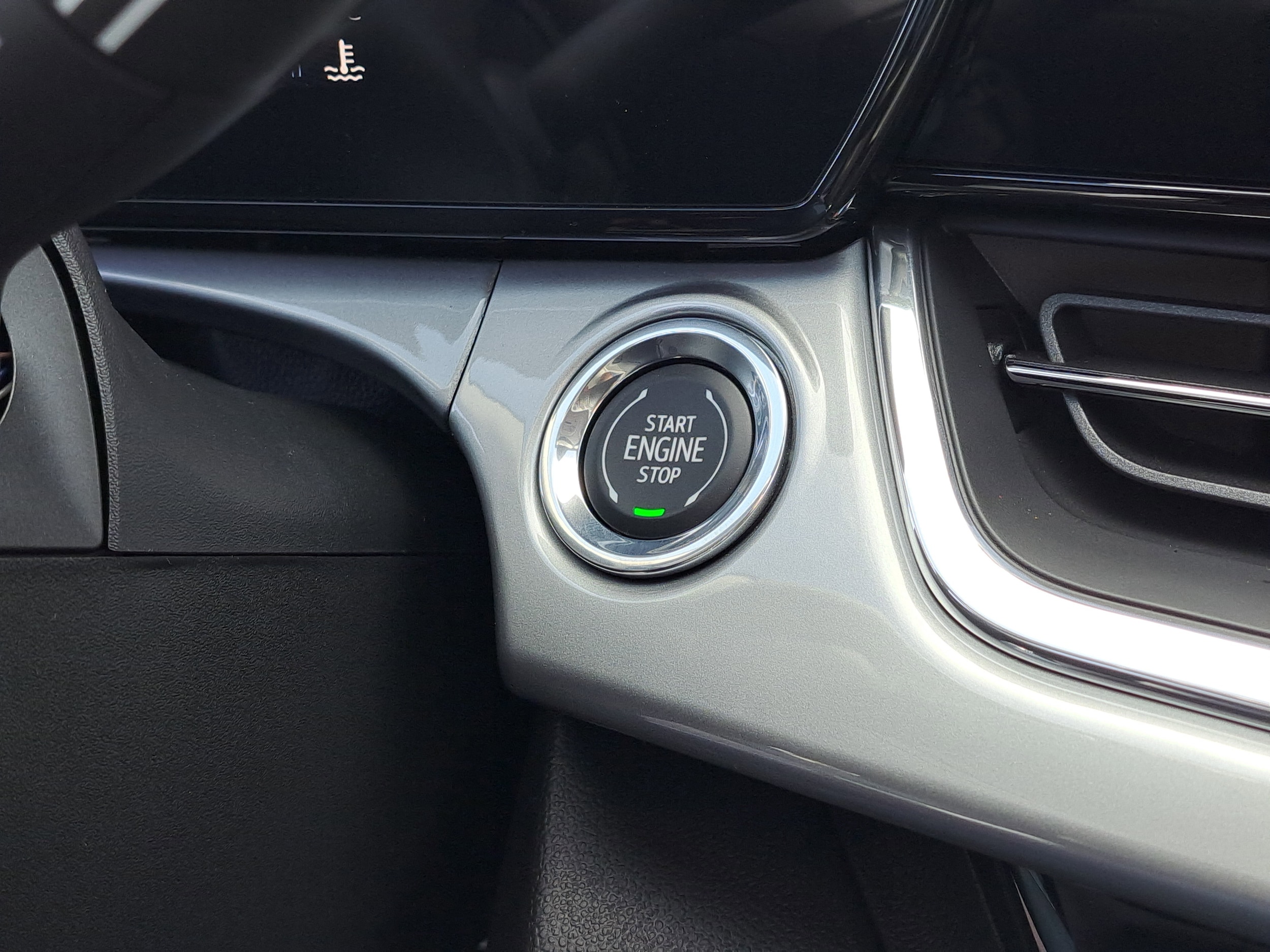 2026 Chevrolet Trax LT - Photo 11