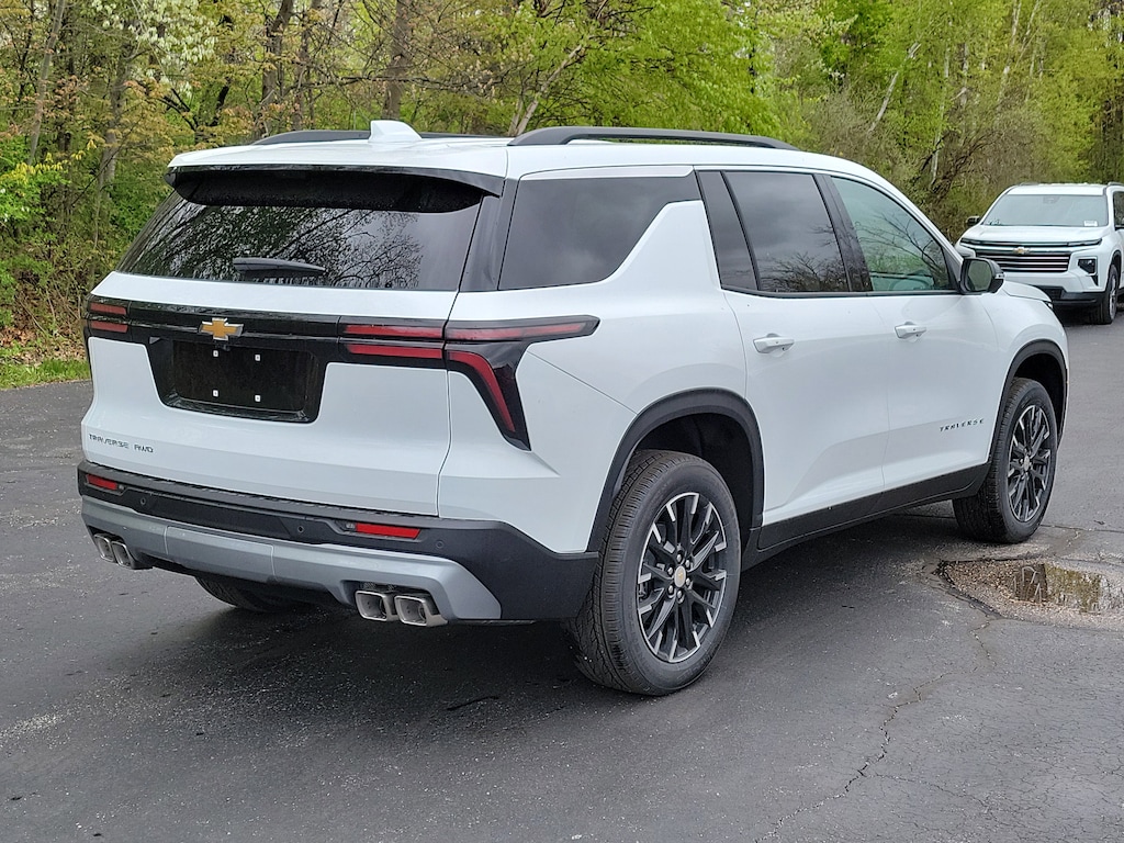 New 2026 Chevrolet Traverse LT SUV