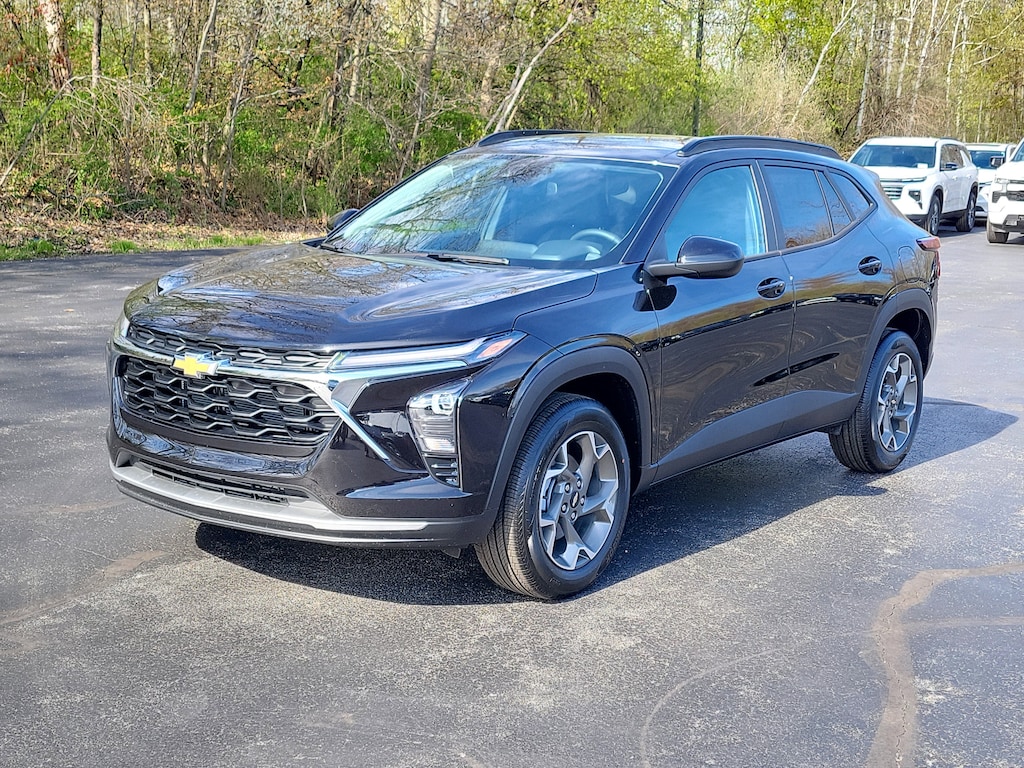 New 2026 Chevrolet Trax LT SUV