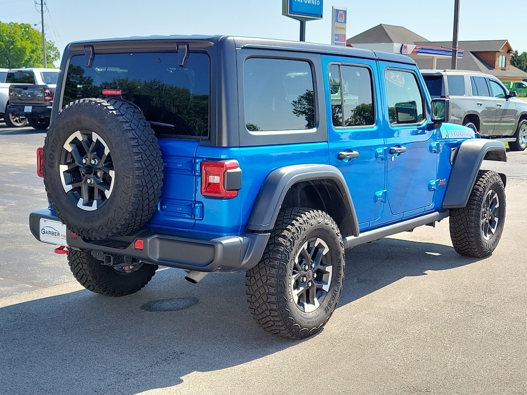 Used 2025 Jeep Wrangler Rubicon SUV