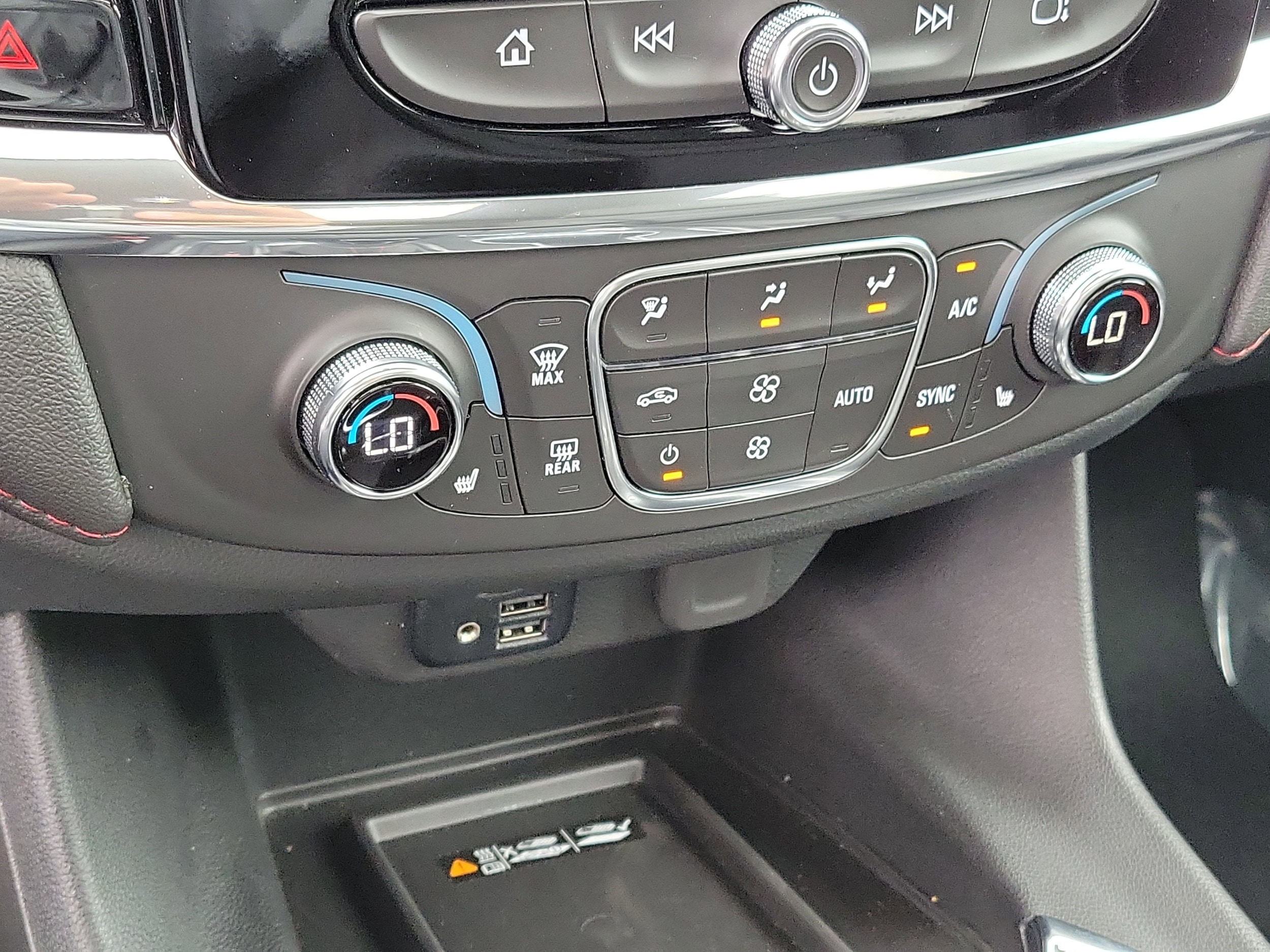 2023 Chevrolet Traverse RS - Photo 20