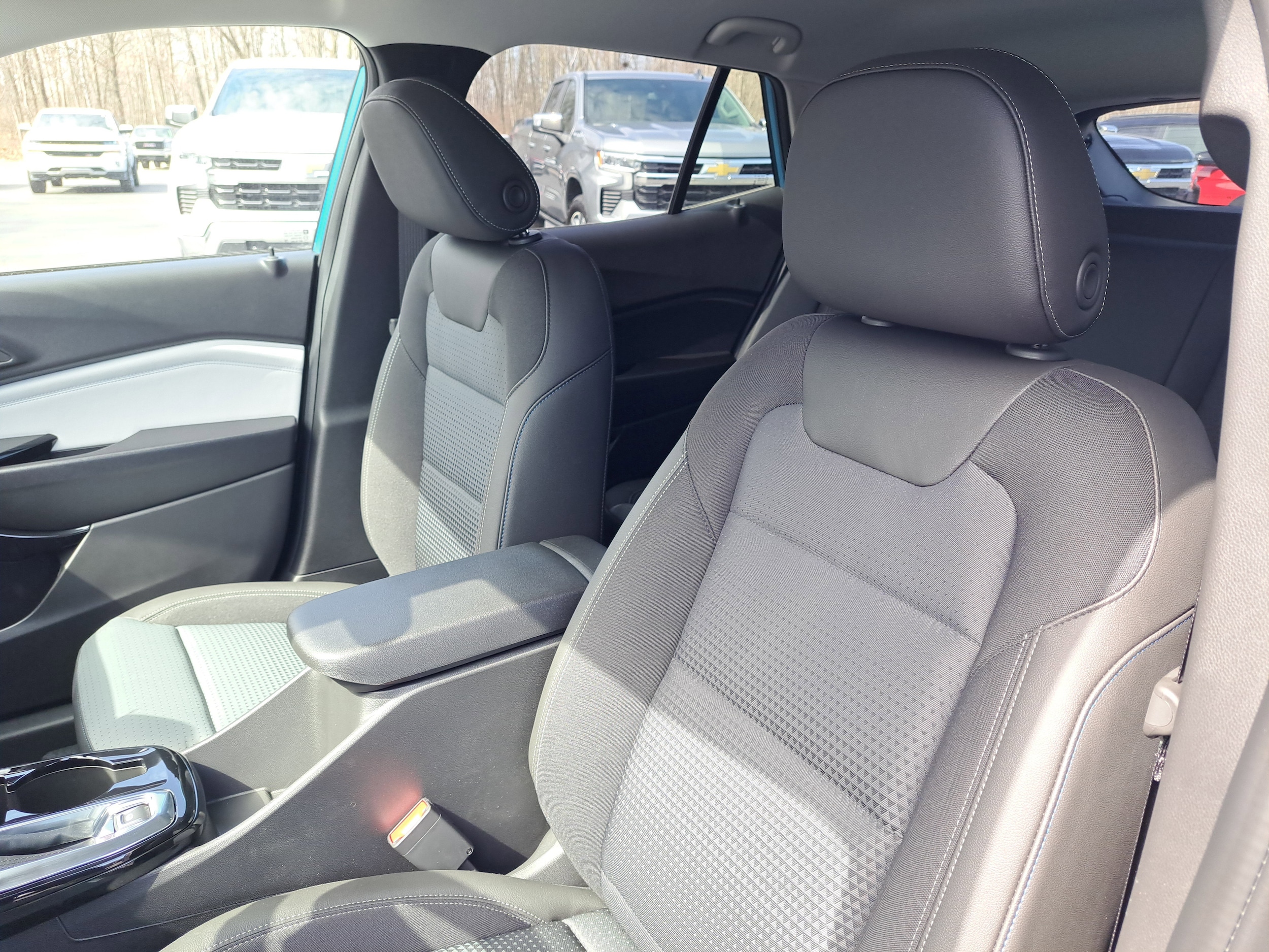 2026 Chevrolet Trax LT - Photo 6