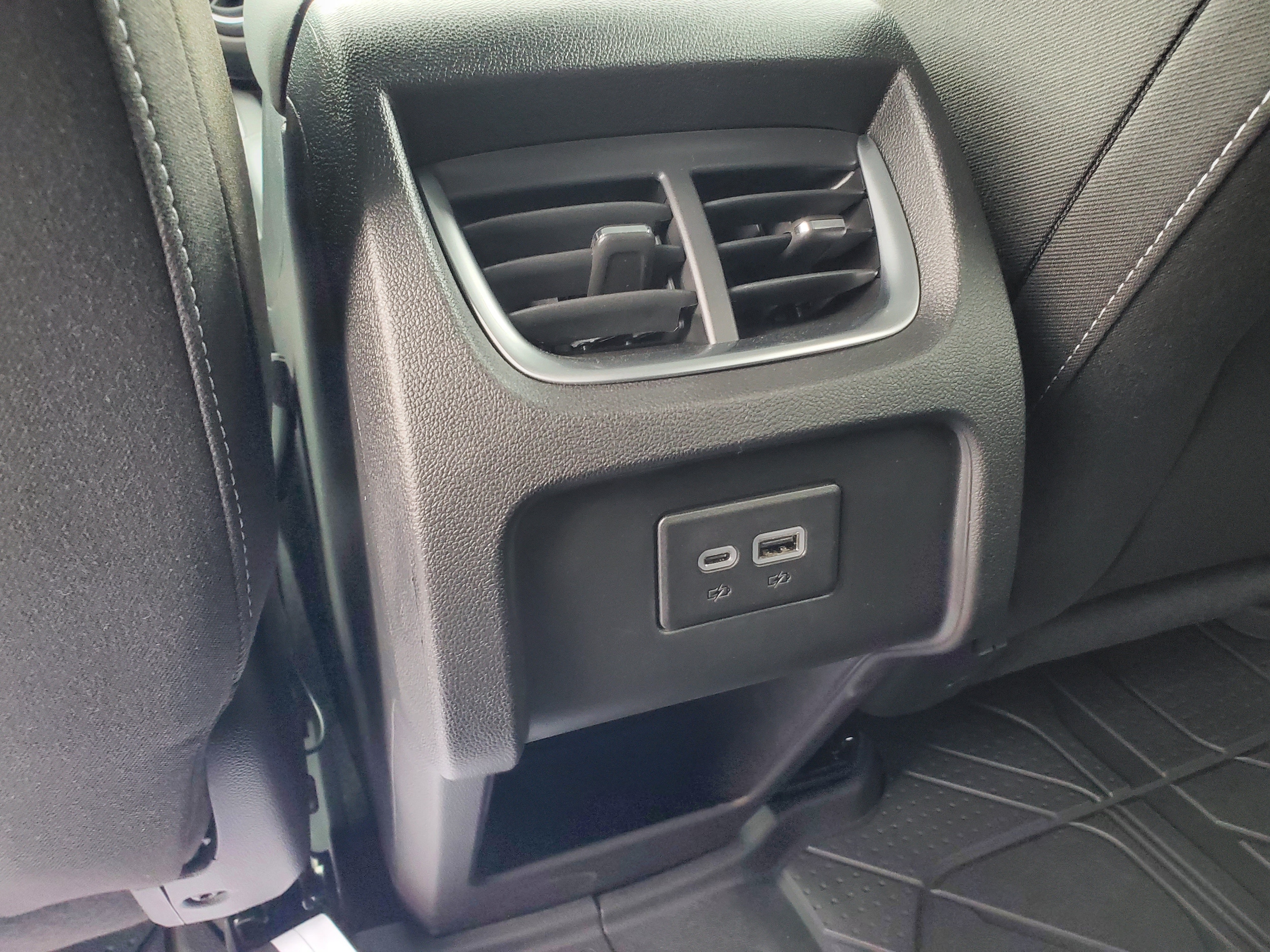 2026 Chevrolet Blazer 2LT - Photo 30