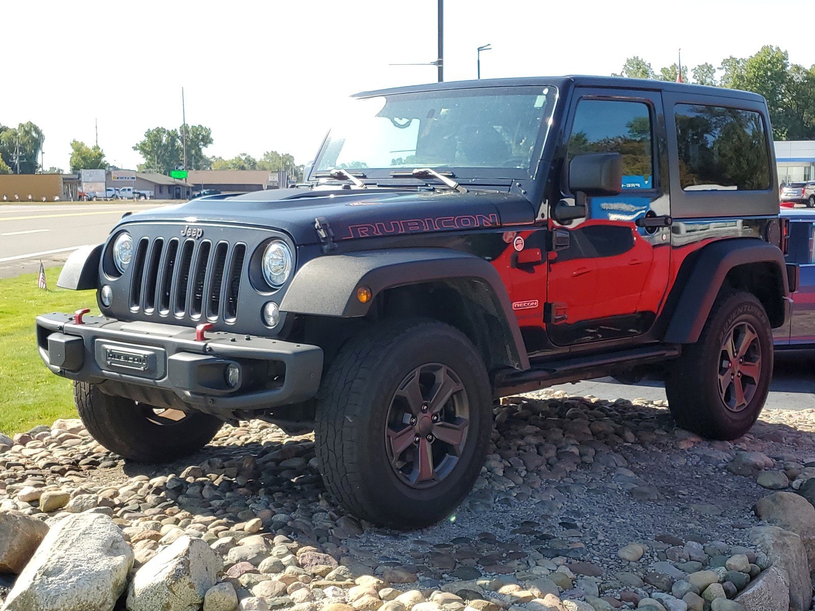 Used 2017 Jeep Wrangler Rubicon Recon with VIN 1C4BJWCG5HL672356 for sale in Linwood, MI