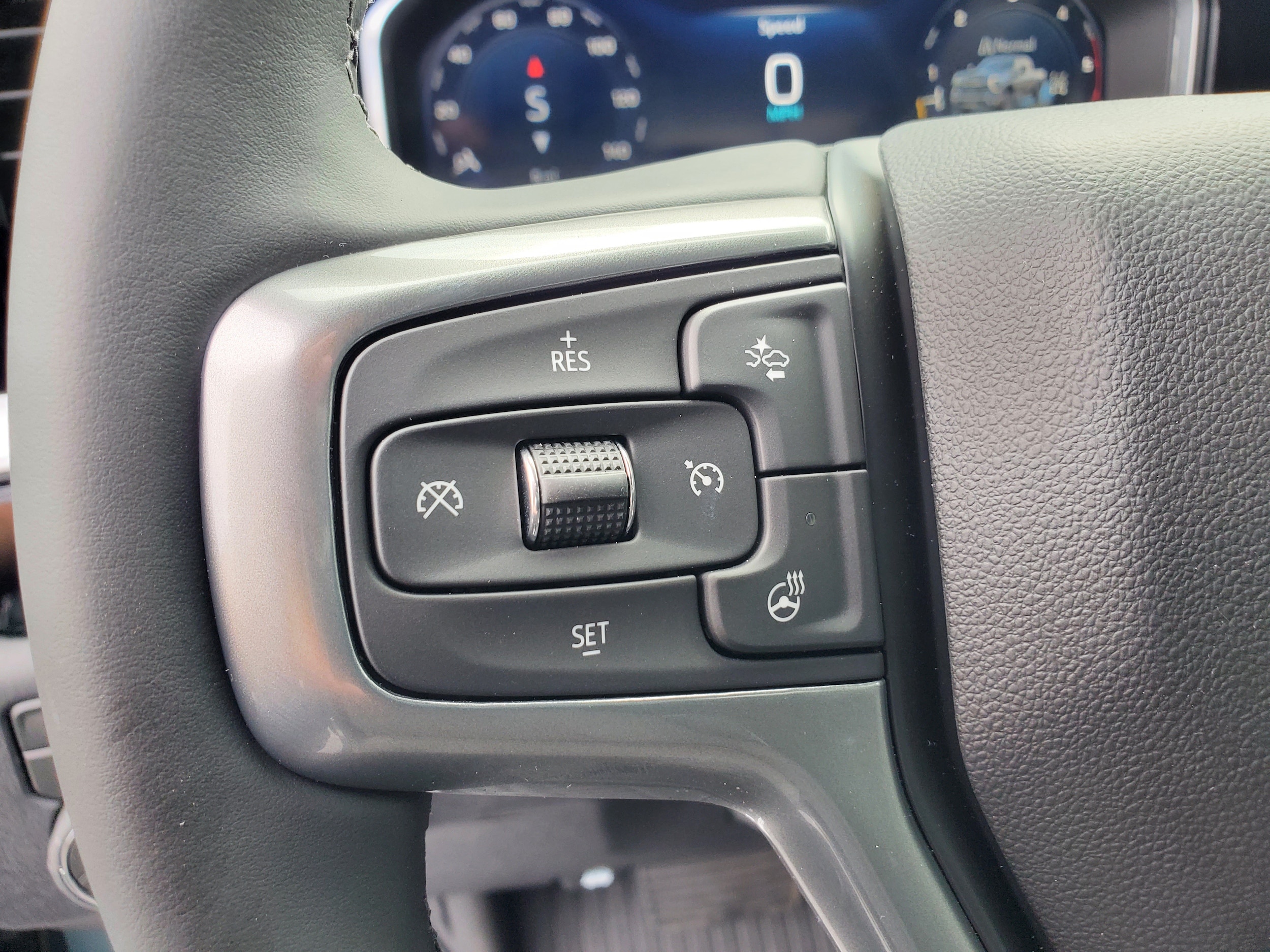 2026 Chevrolet Silverado 3500 HD LT - Photo 9