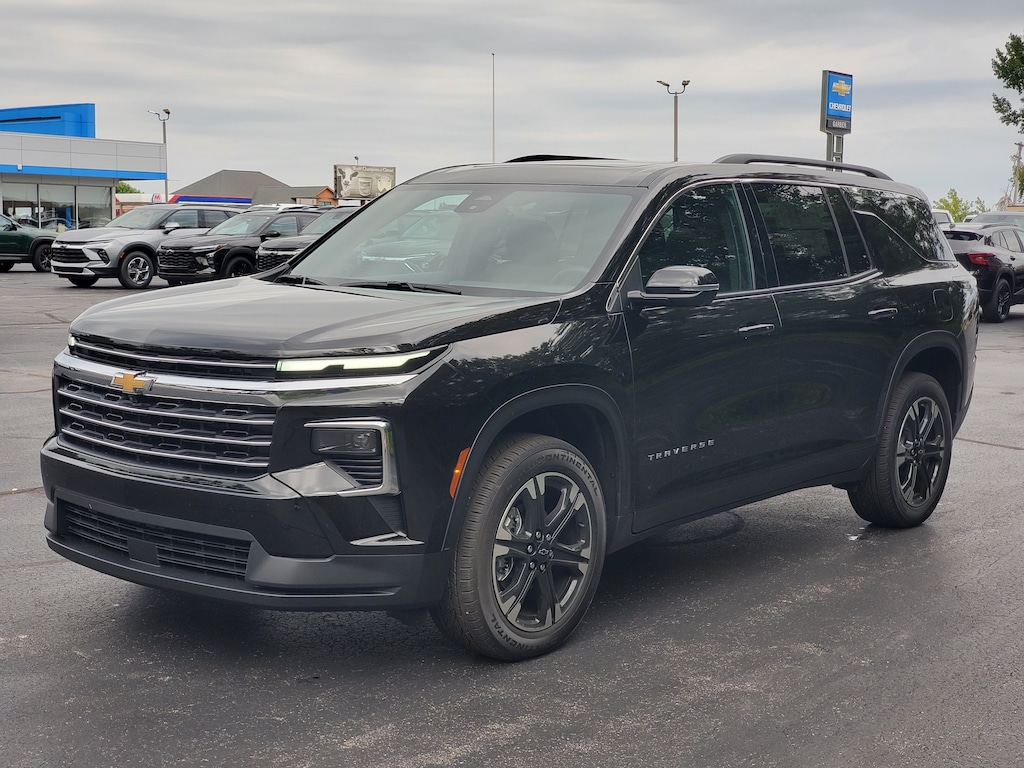 New 2027 Chevrolet Traverse LT SUV
