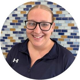 Staff member Annabelle Gordon from ID_27db5b