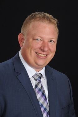 Staff member Mike Van Eck from ID_1c35a7