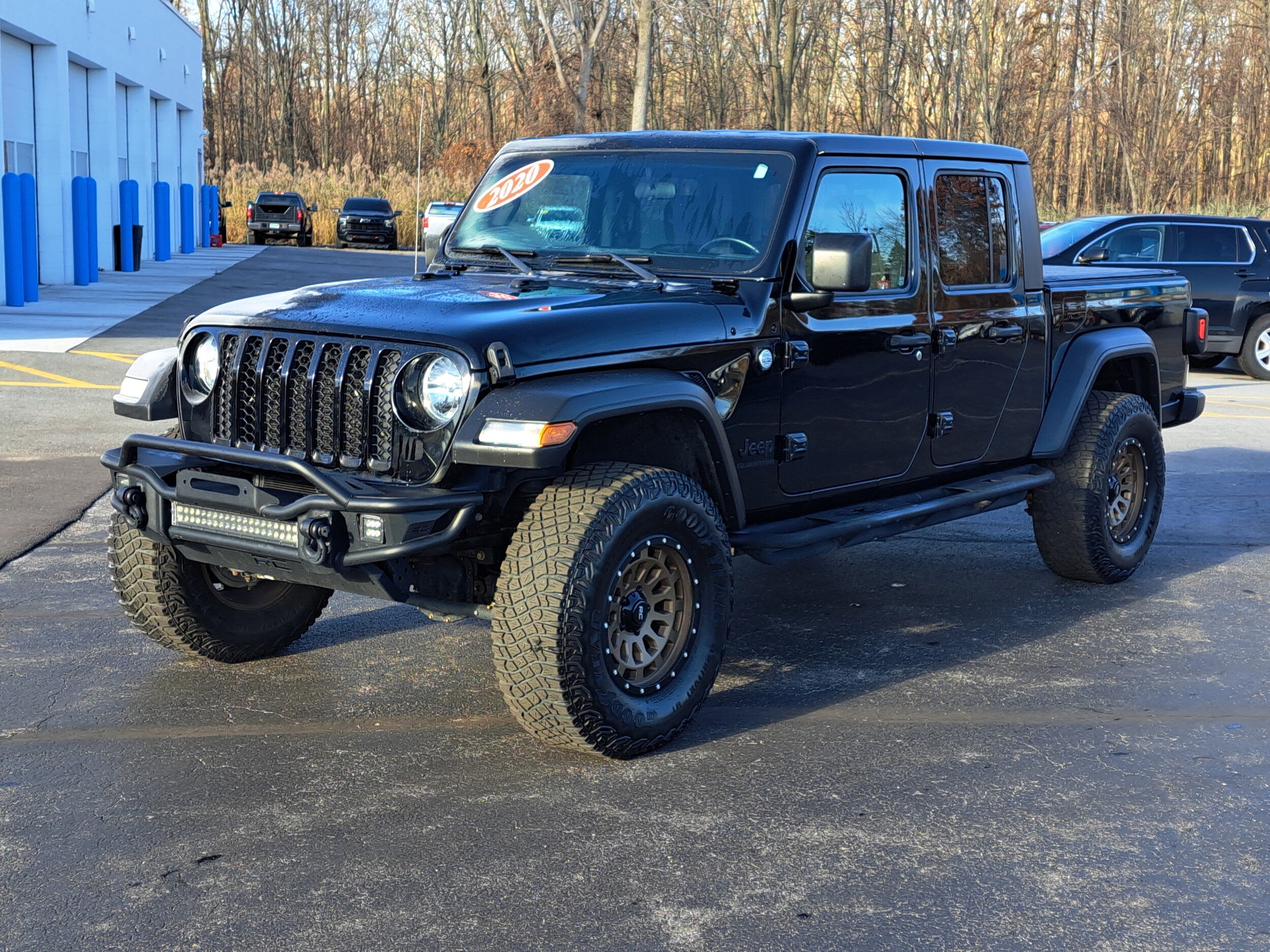 2020 Jeep Gladiator Sport S photo 2