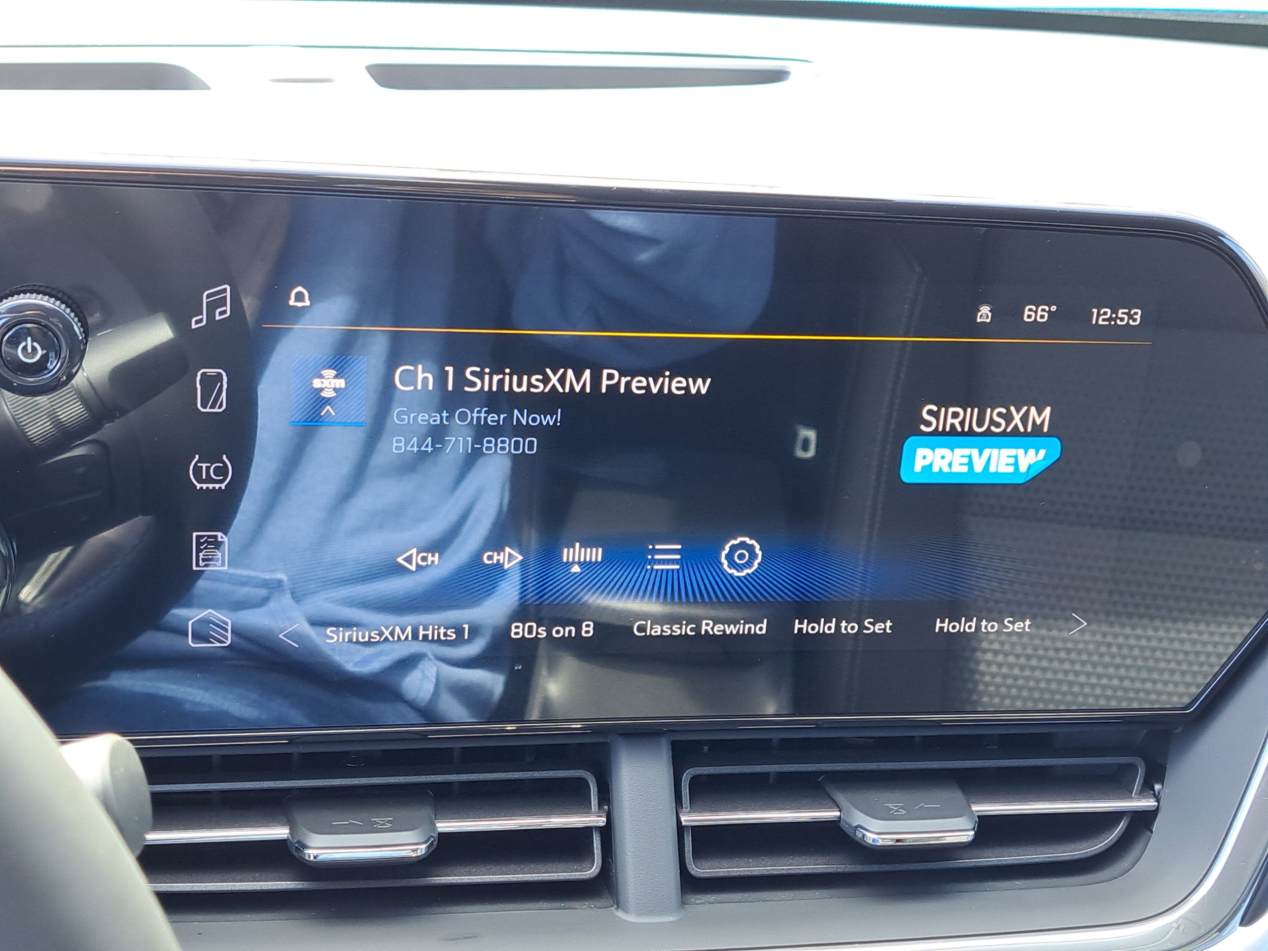 2026 Chevrolet Trax LT - Photo 12