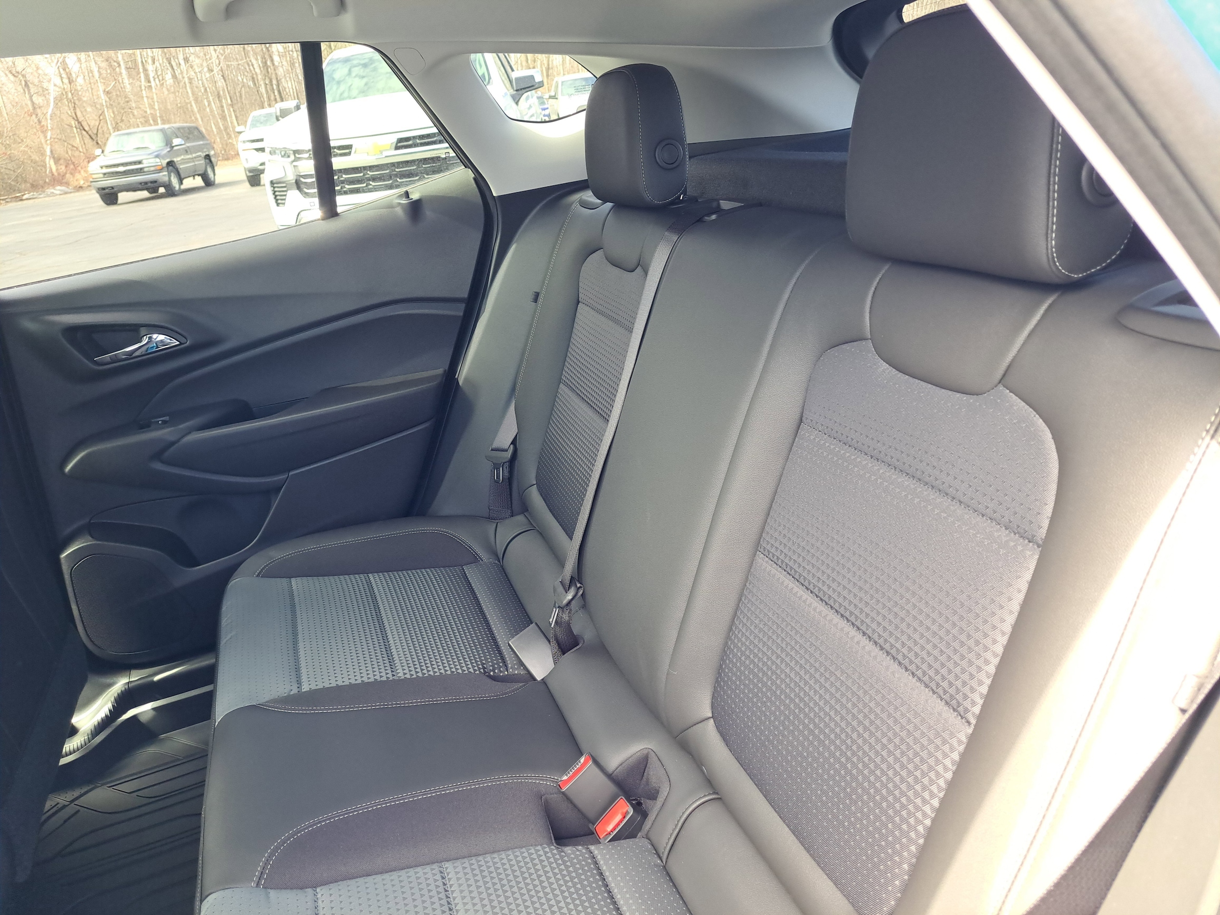 2026 Chevrolet Trax LT - Photo 18